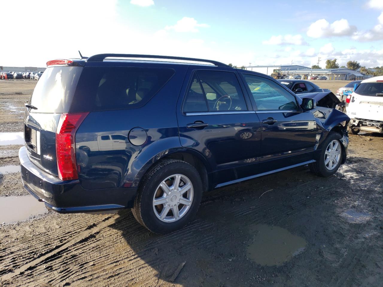 Photo 2 VIN: 1GYEE637350152553 - CADILLAC SRX 