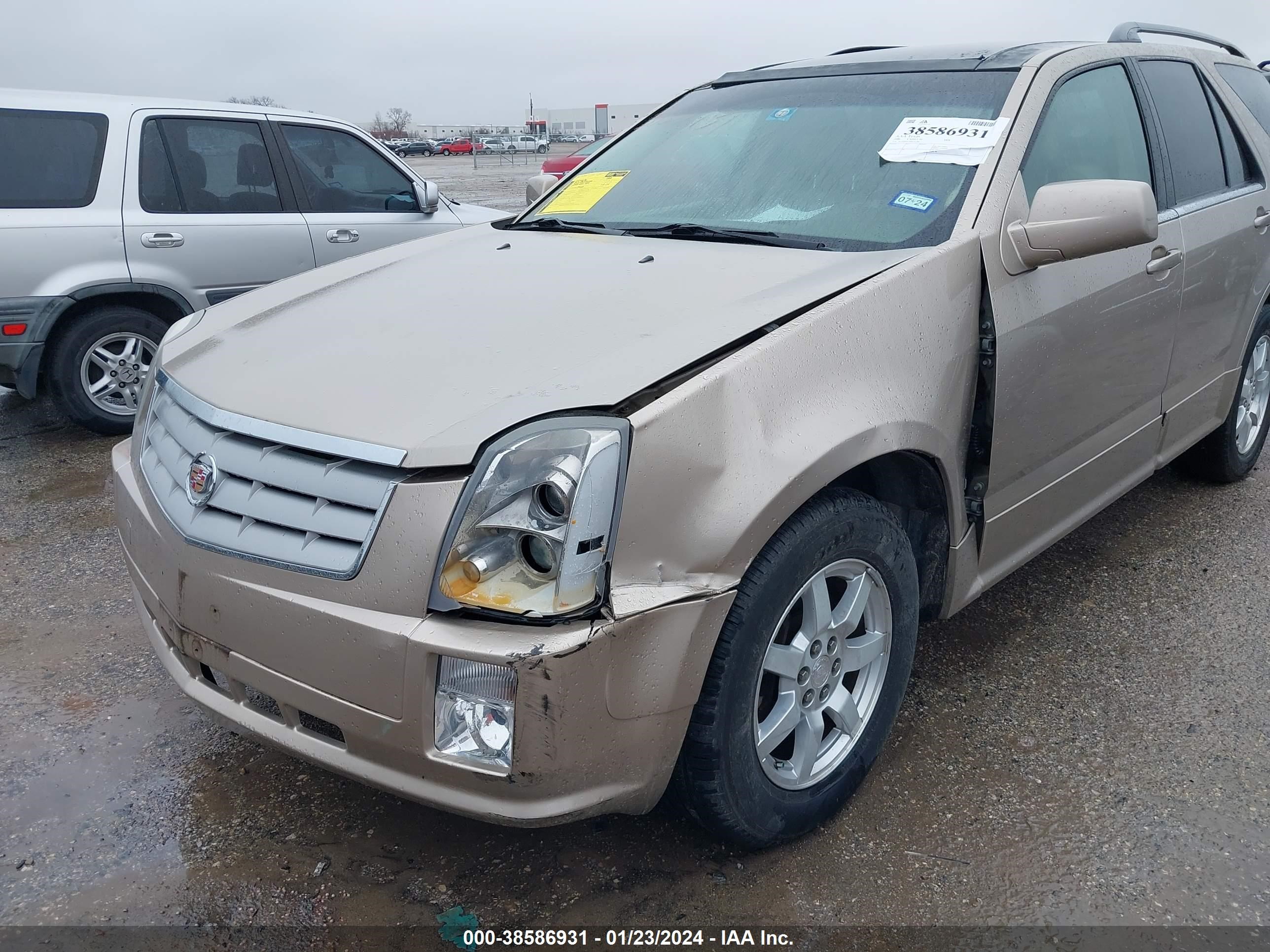 Photo 5 VIN: 1GYEE637360152280 - CADILLAC SRX 