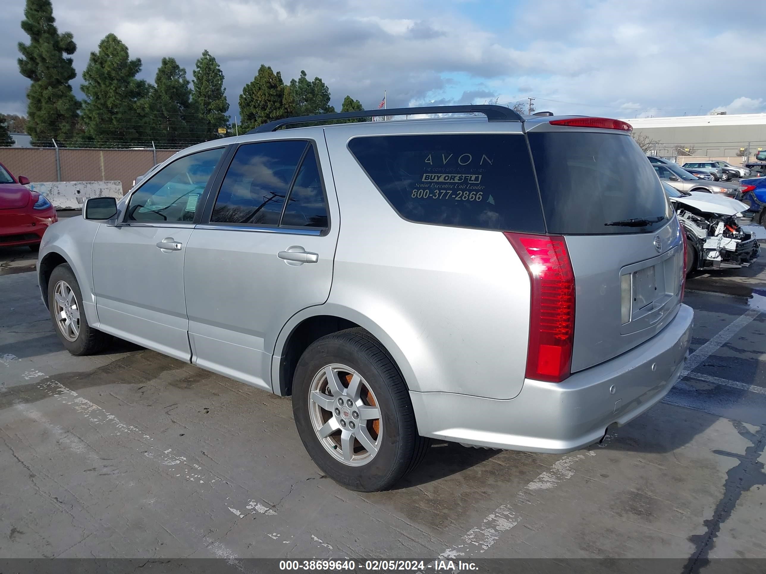 Photo 2 VIN: 1GYEE637390108770 - CADILLAC SRX 