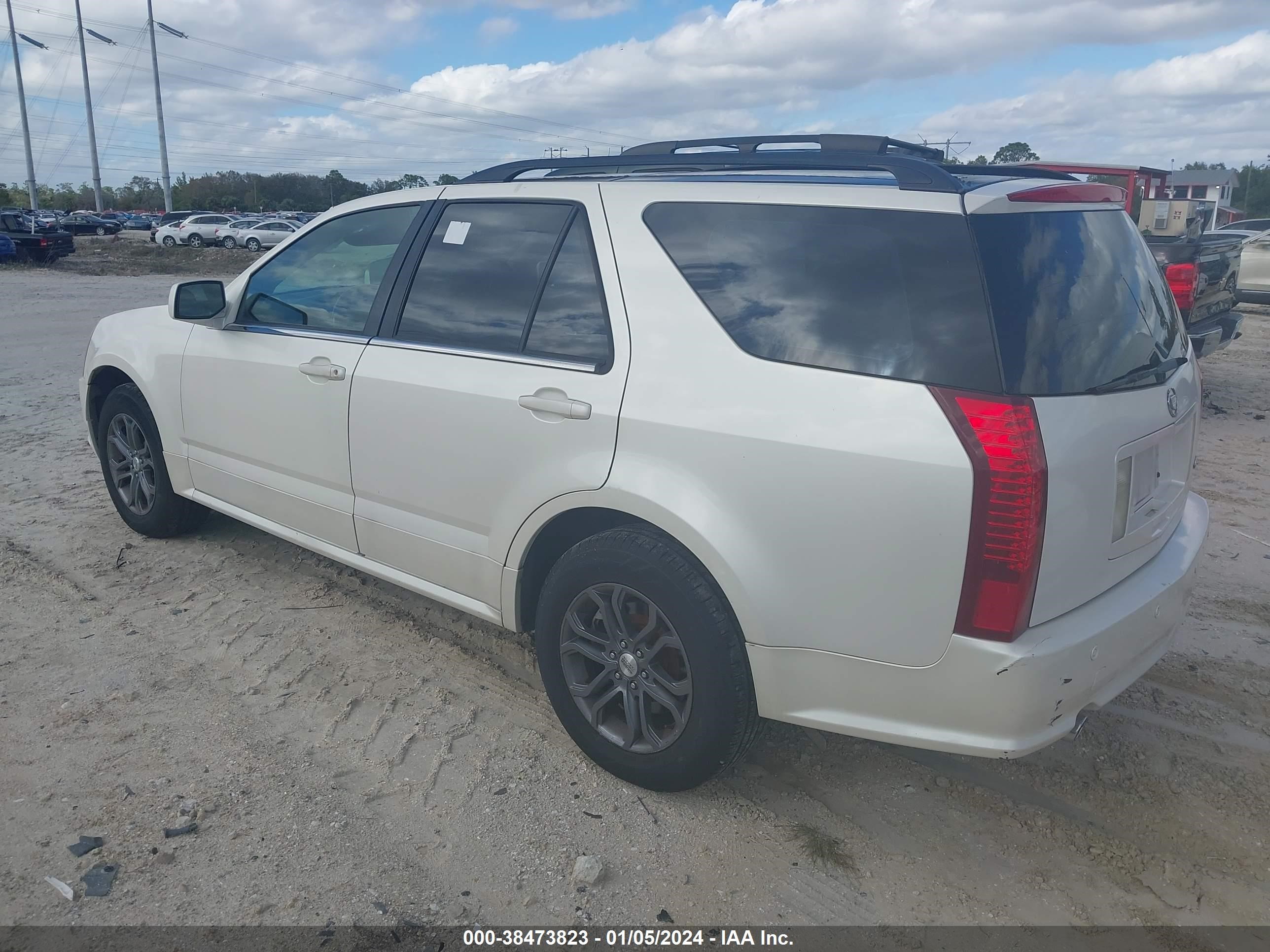 Photo 2 VIN: 1GYEE637440171238 - CADILLAC SRX 