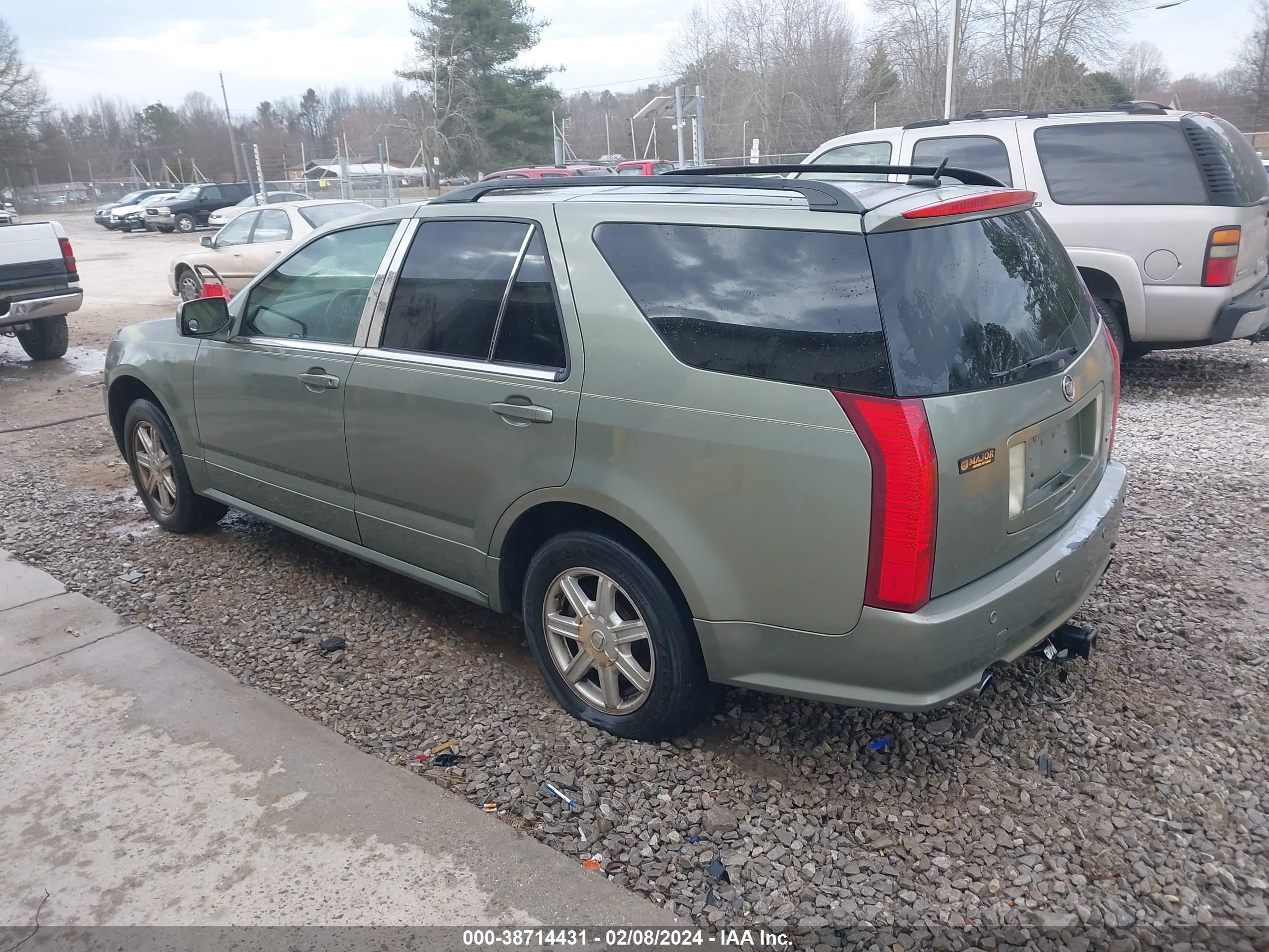 Photo 2 VIN: 1GYEE637450159804 - CADILLAC SRX 