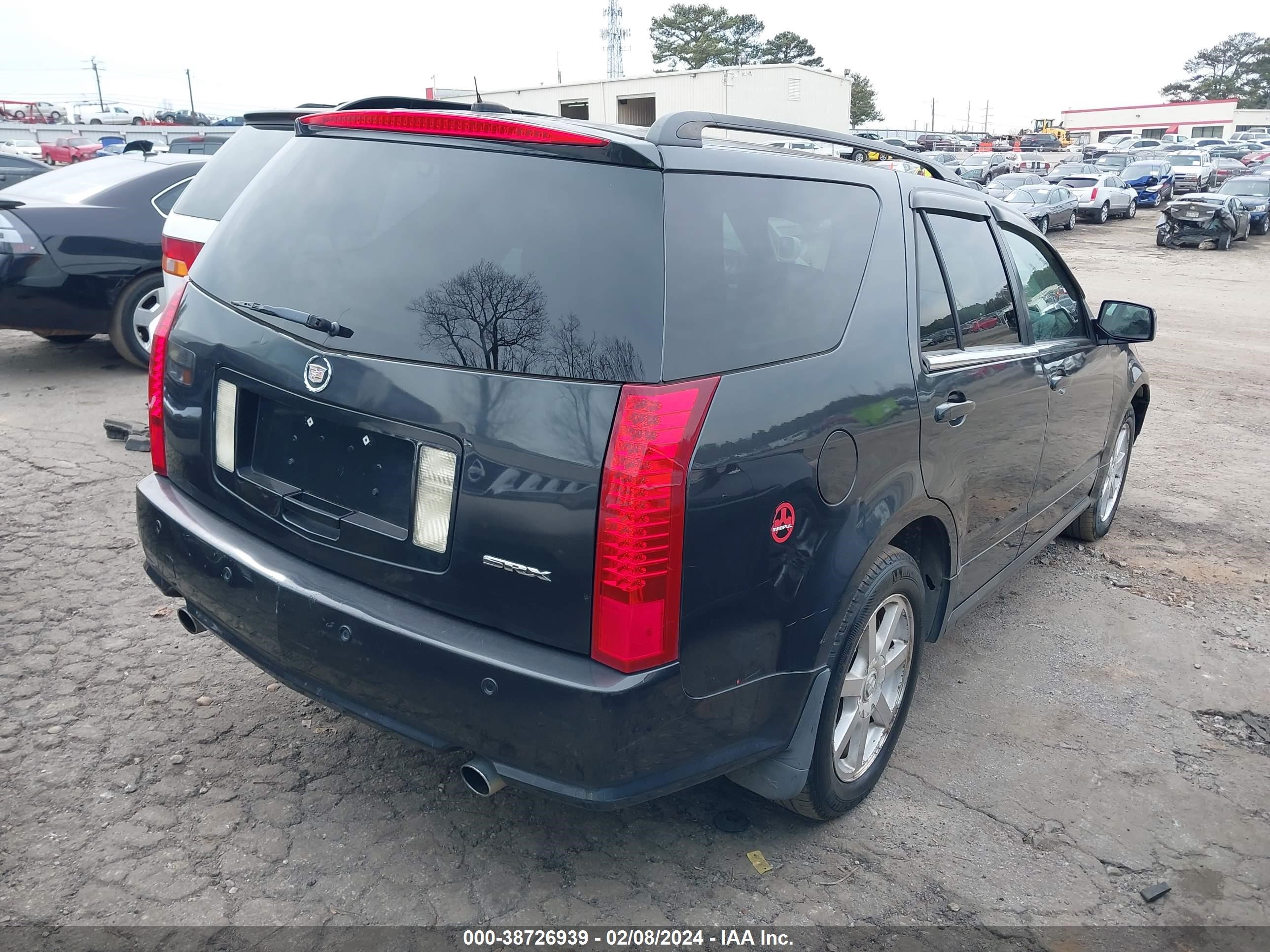 Photo 3 VIN: 1GYEE637650224281 - CADILLAC SRX 