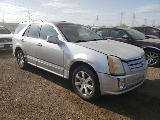 Photo 3 VIN: 1GYEE637670150170 - CADILLAC SRX 