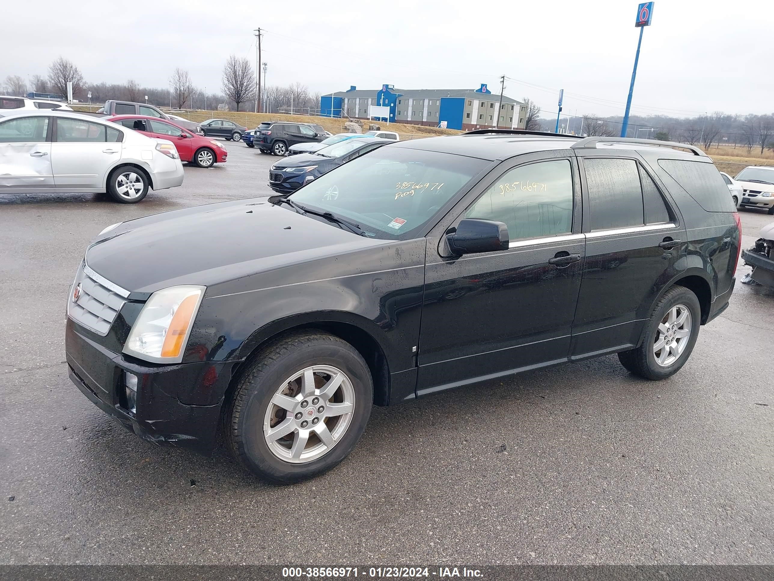 Photo 1 VIN: 1GYEE637680216220 - CADILLAC SRX 