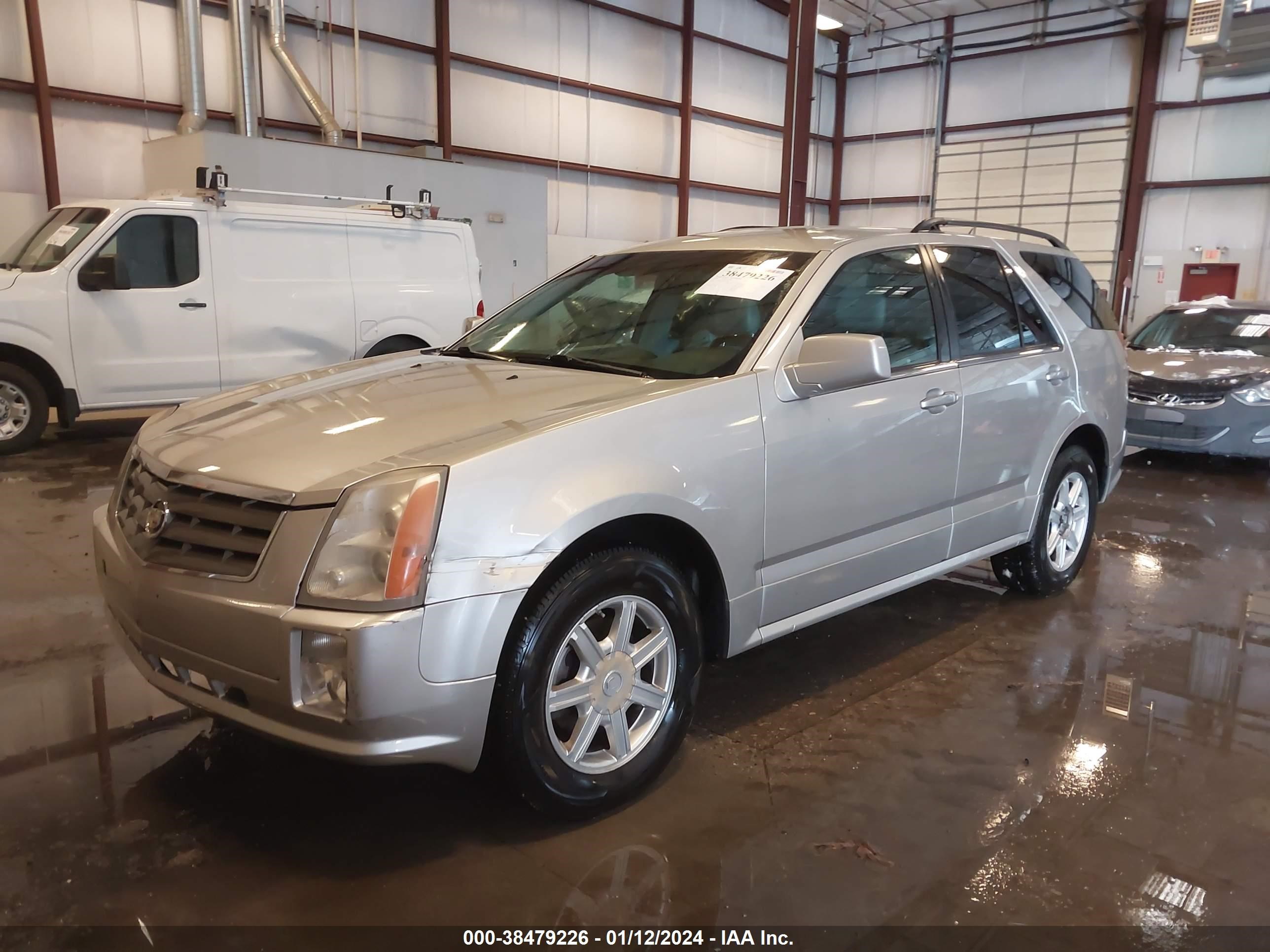 Photo 1 VIN: 1GYEE637750119281 - CADILLAC SRX 