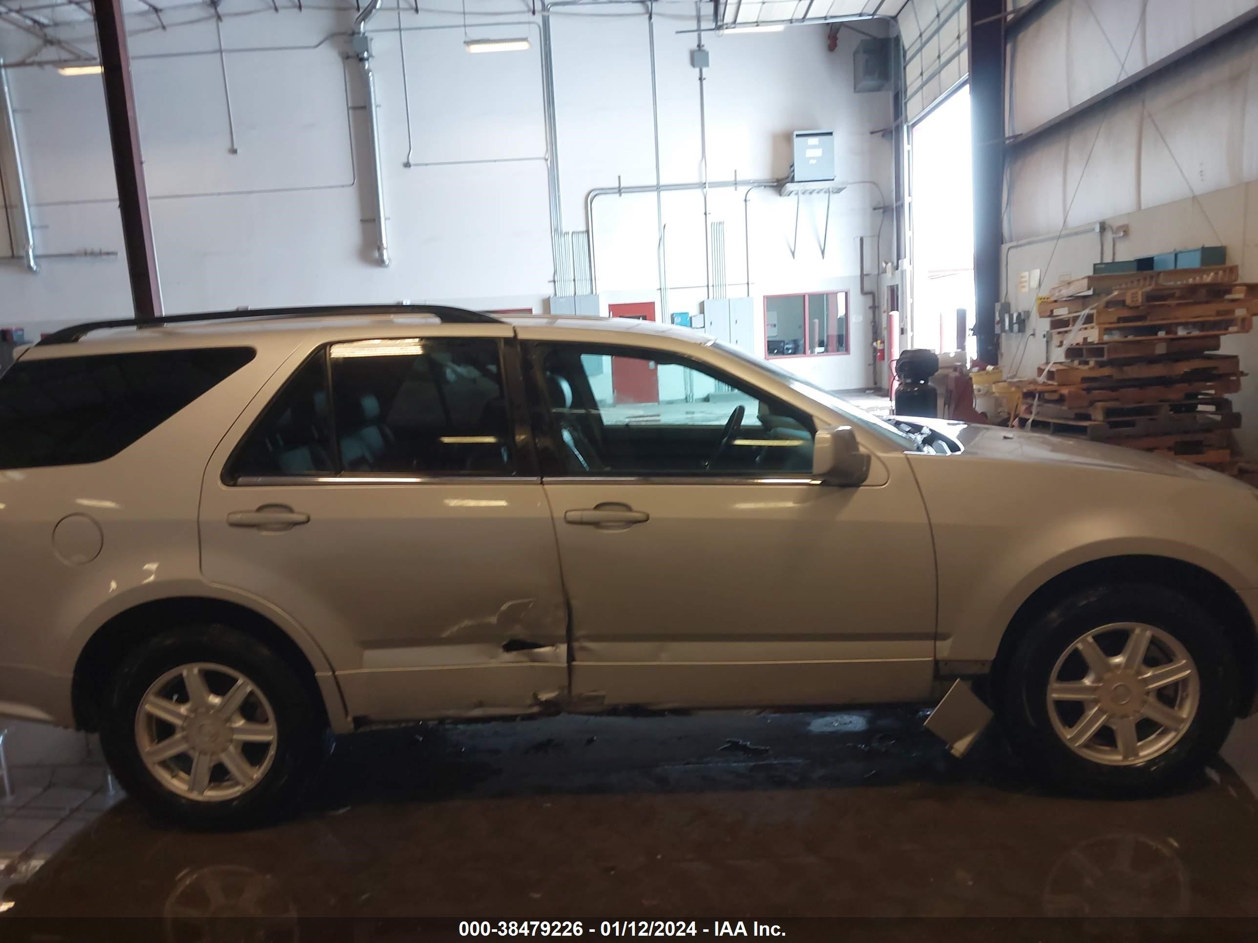 Photo 12 VIN: 1GYEE637750119281 - CADILLAC SRX 