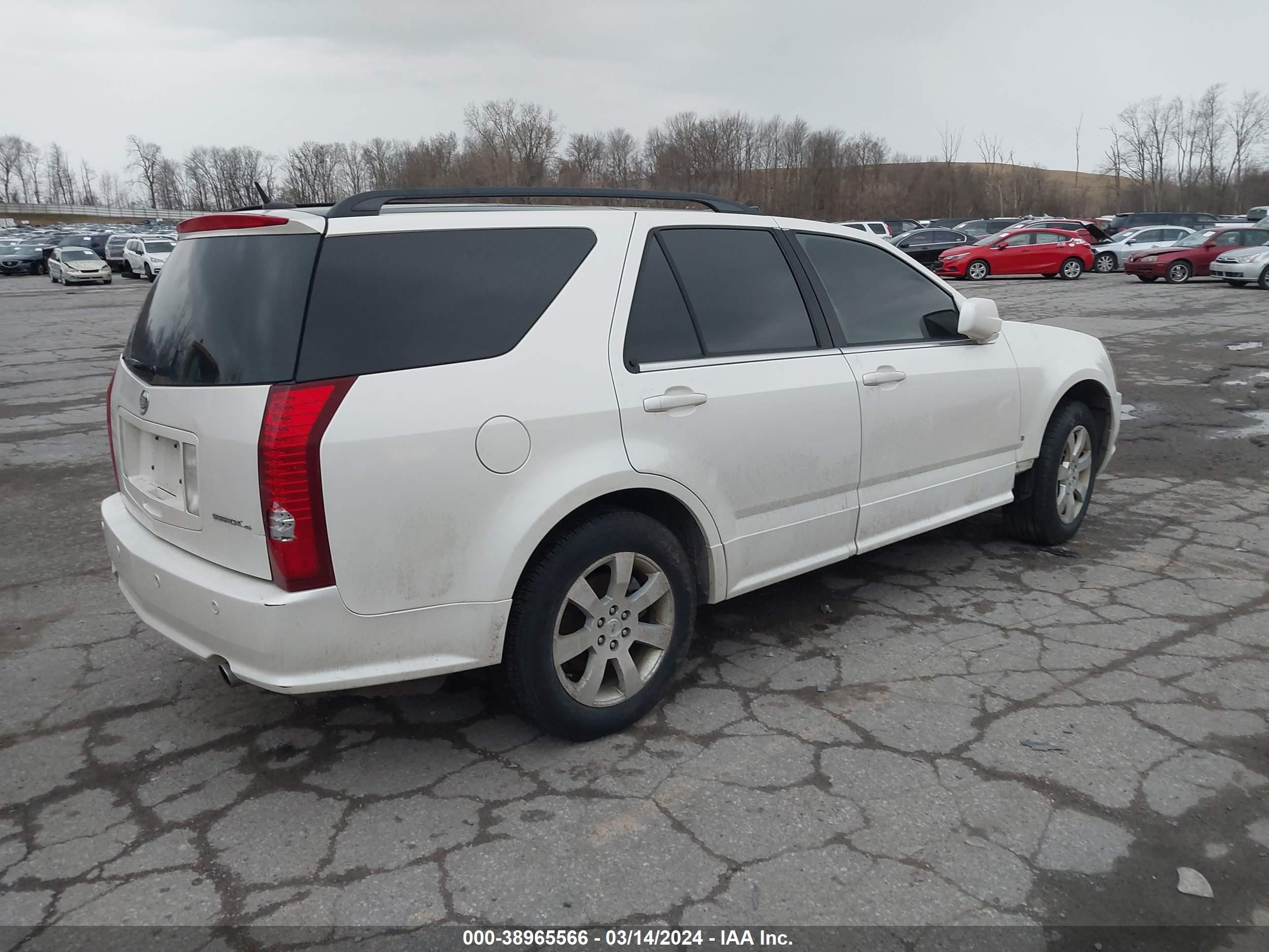 Photo 3 VIN: 1GYEE637770156964 - CADILLAC SRX 