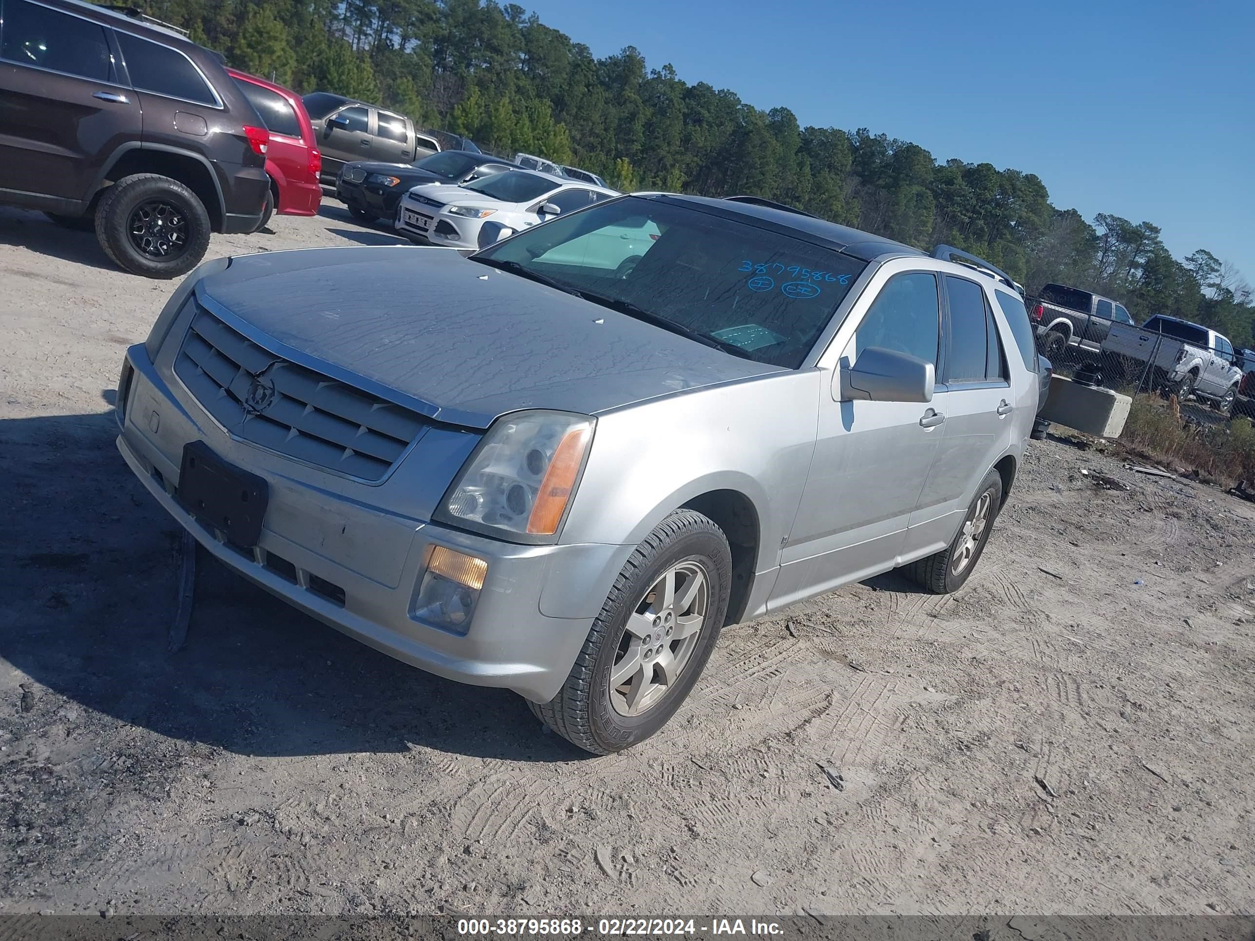 Photo 1 VIN: 1GYEE637780127689 - CADILLAC SRX 