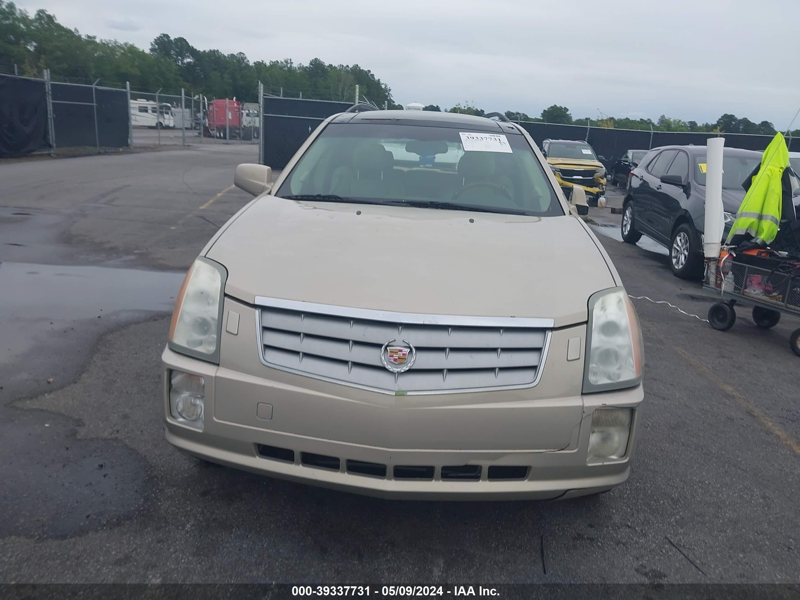 Photo 11 VIN: 1GYEE637780184748 - CADILLAC SRX 