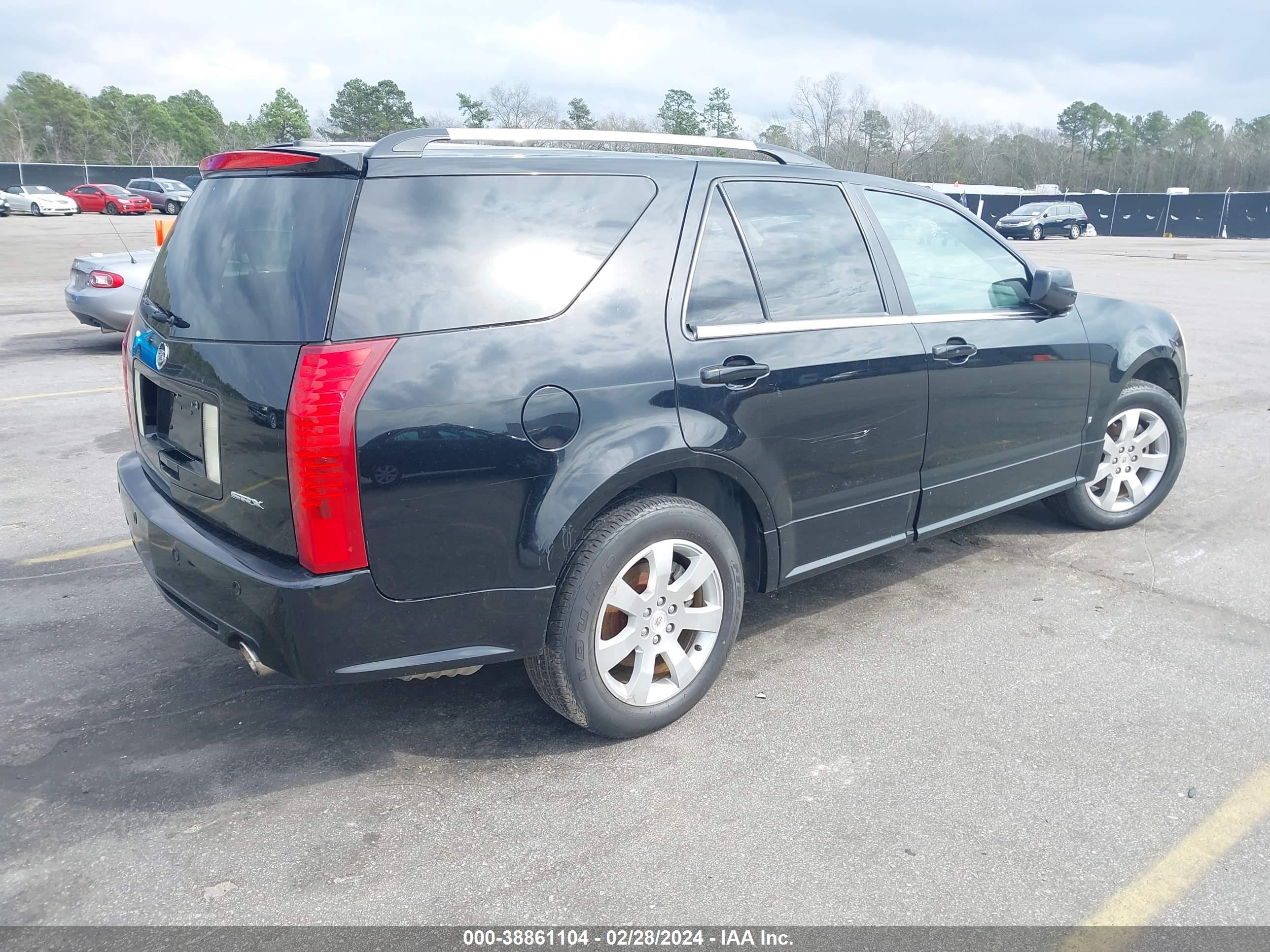 Photo 3 VIN: 1GYEE637880186900 - CADILLAC SRX 