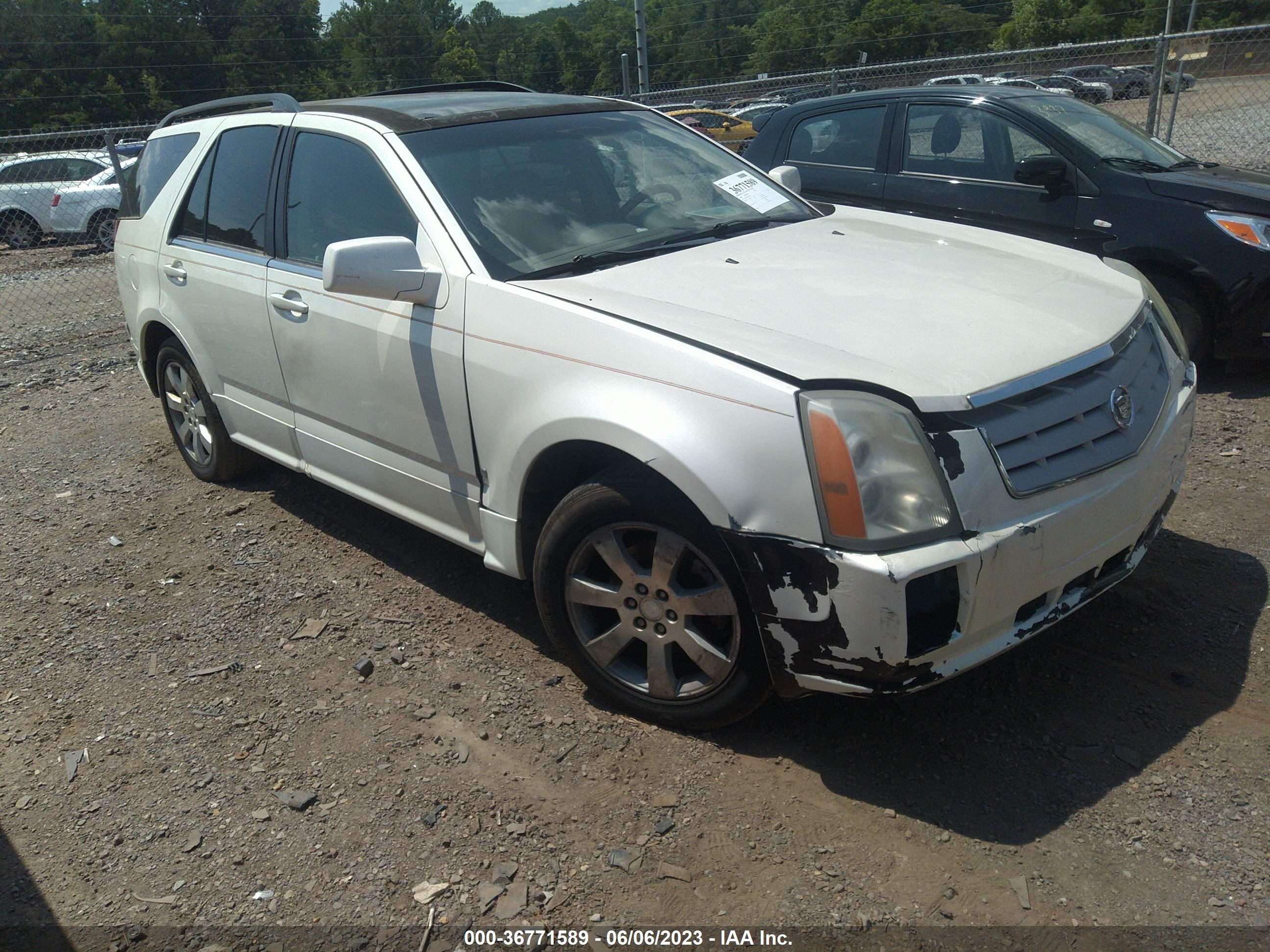 Photo 1 VIN: 1GYEE637960118148 - CADILLAC SRX 