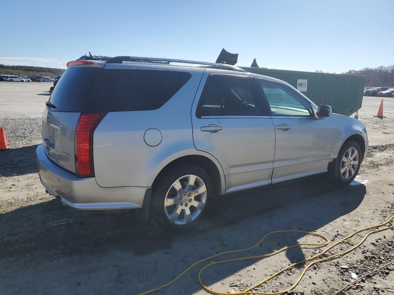 Photo 2 VIN: 1GYEE63A170137208 - CADILLAC SRX 