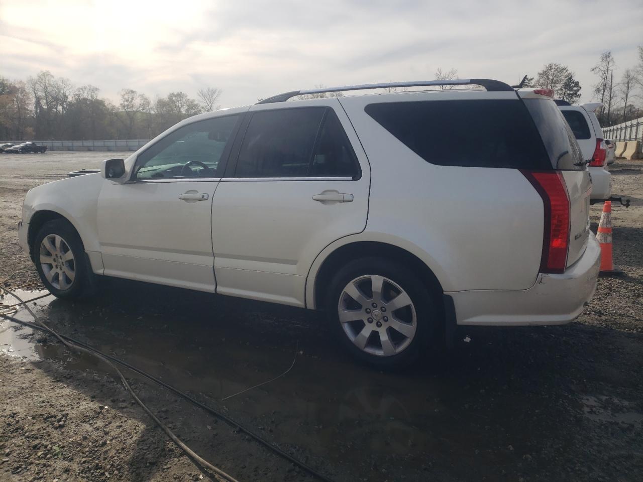 Photo 1 VIN: 1GYEE63A170141419 - CADILLAC SRX 