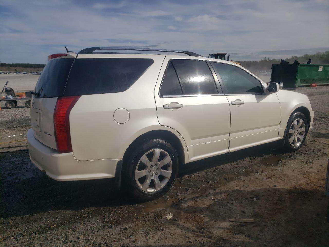 Photo 2 VIN: 1GYEE63A170141419 - CADILLAC SRX 