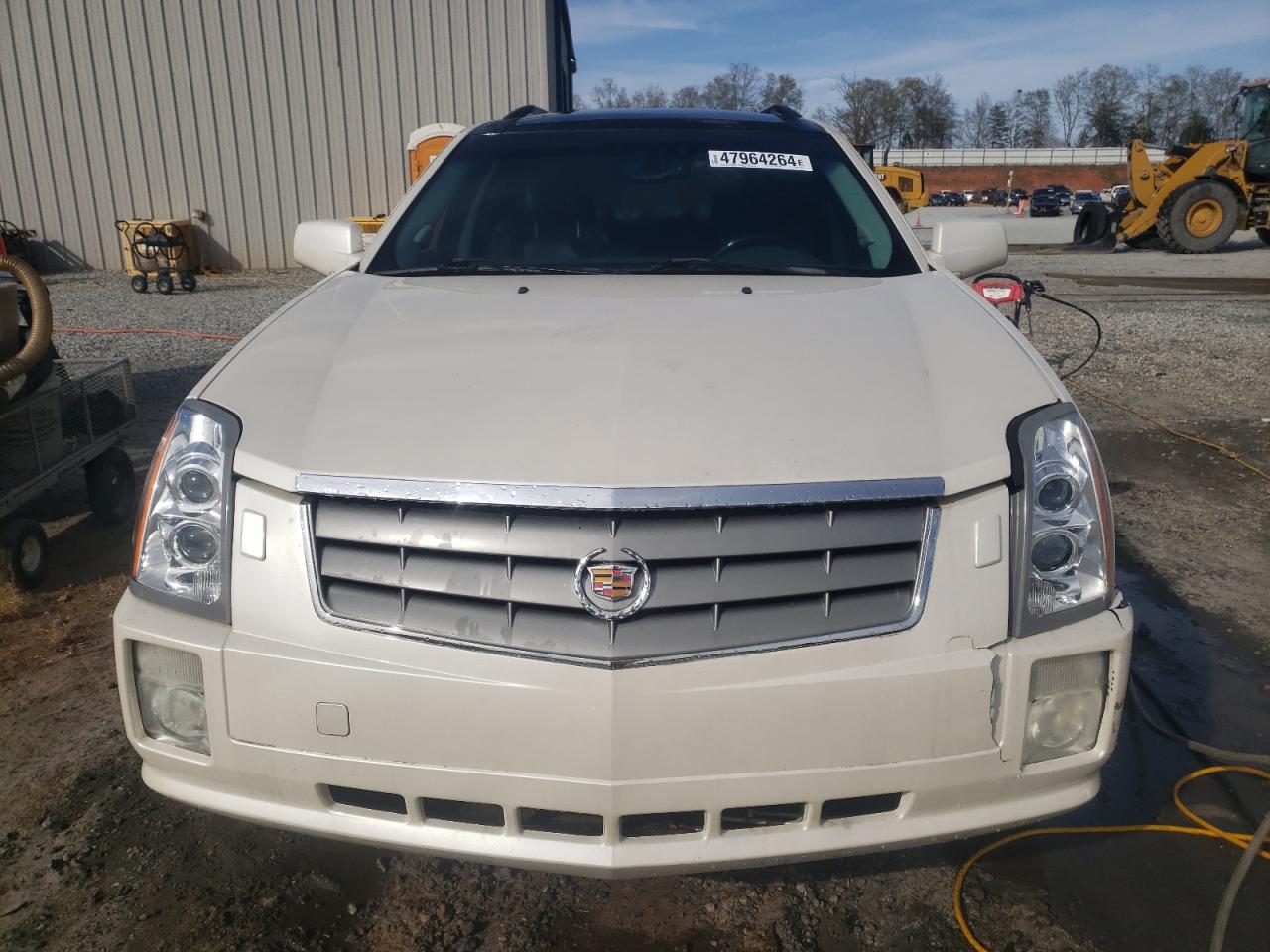 Photo 4 VIN: 1GYEE63A170141419 - CADILLAC SRX 