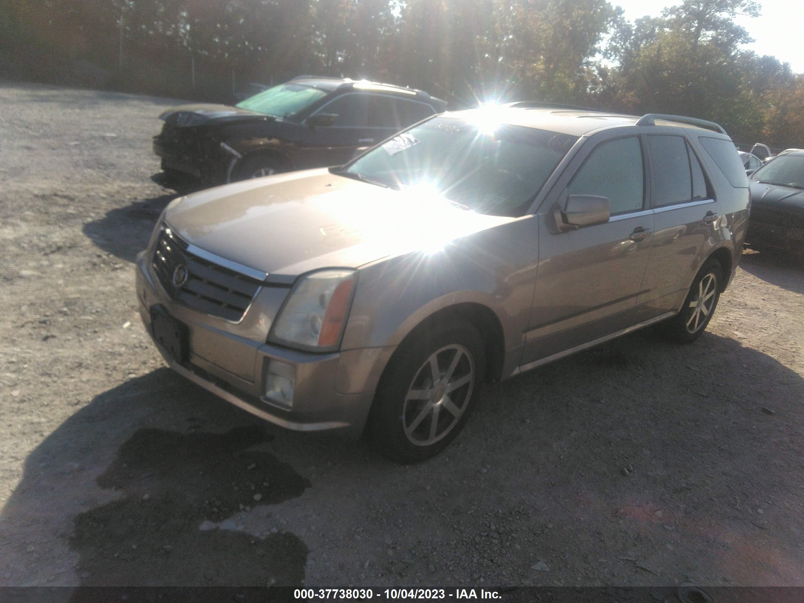 Photo 1 VIN: 1GYEE63A440161871 - CADILLAC SRX 