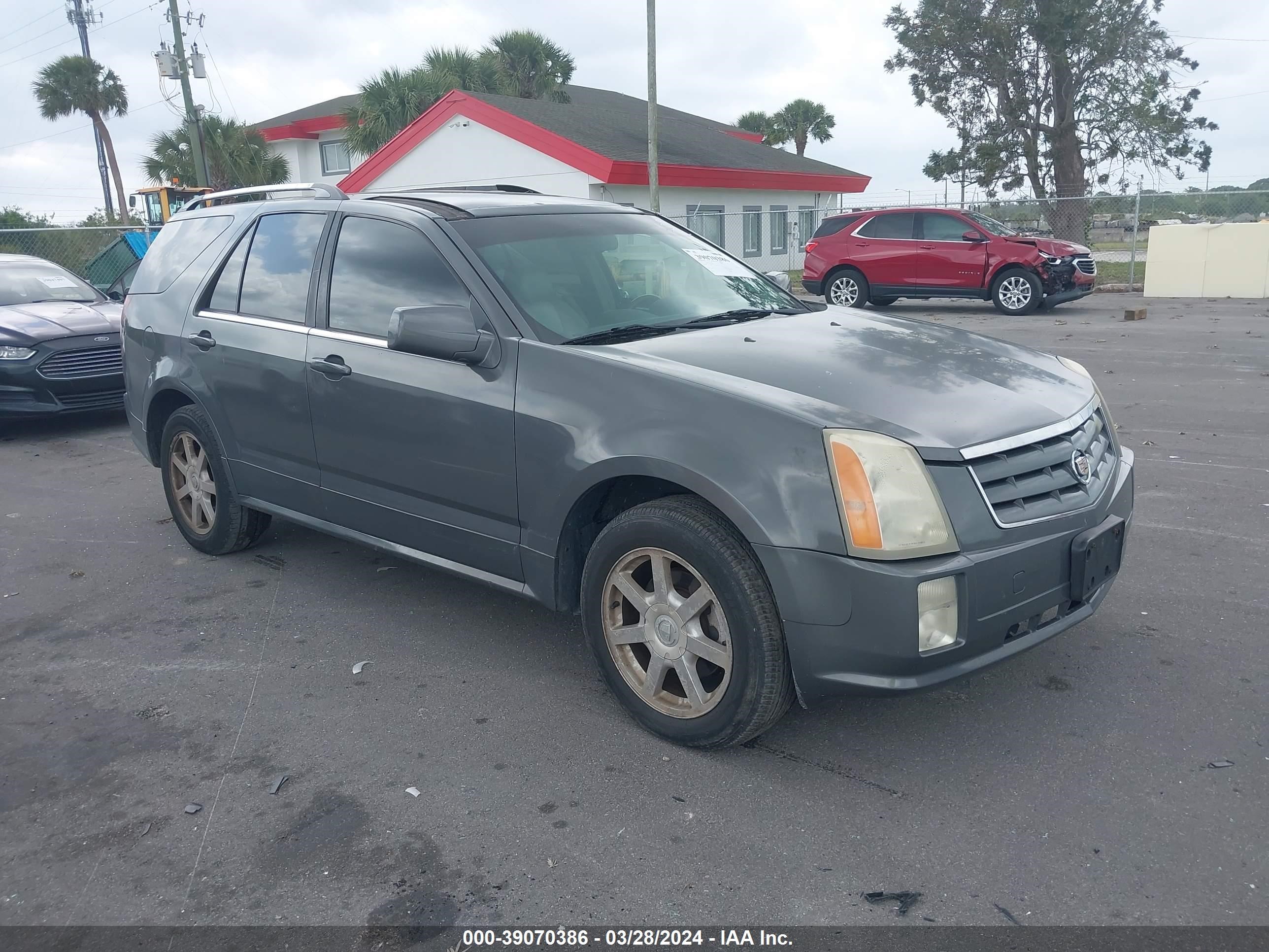 Photo 0 VIN: 1GYEE63A450172600 - CADILLAC SRX 