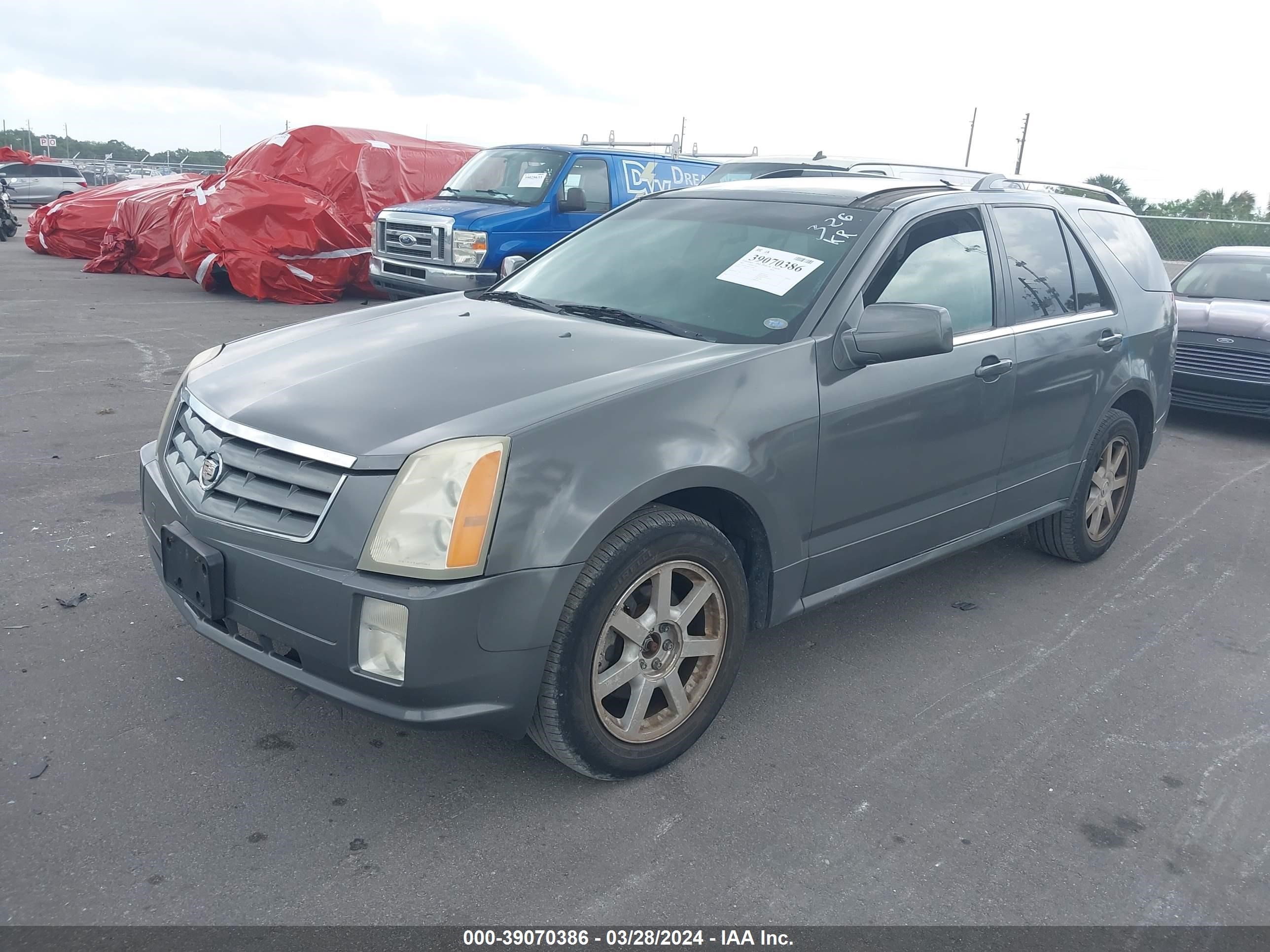 Photo 1 VIN: 1GYEE63A450172600 - CADILLAC SRX 