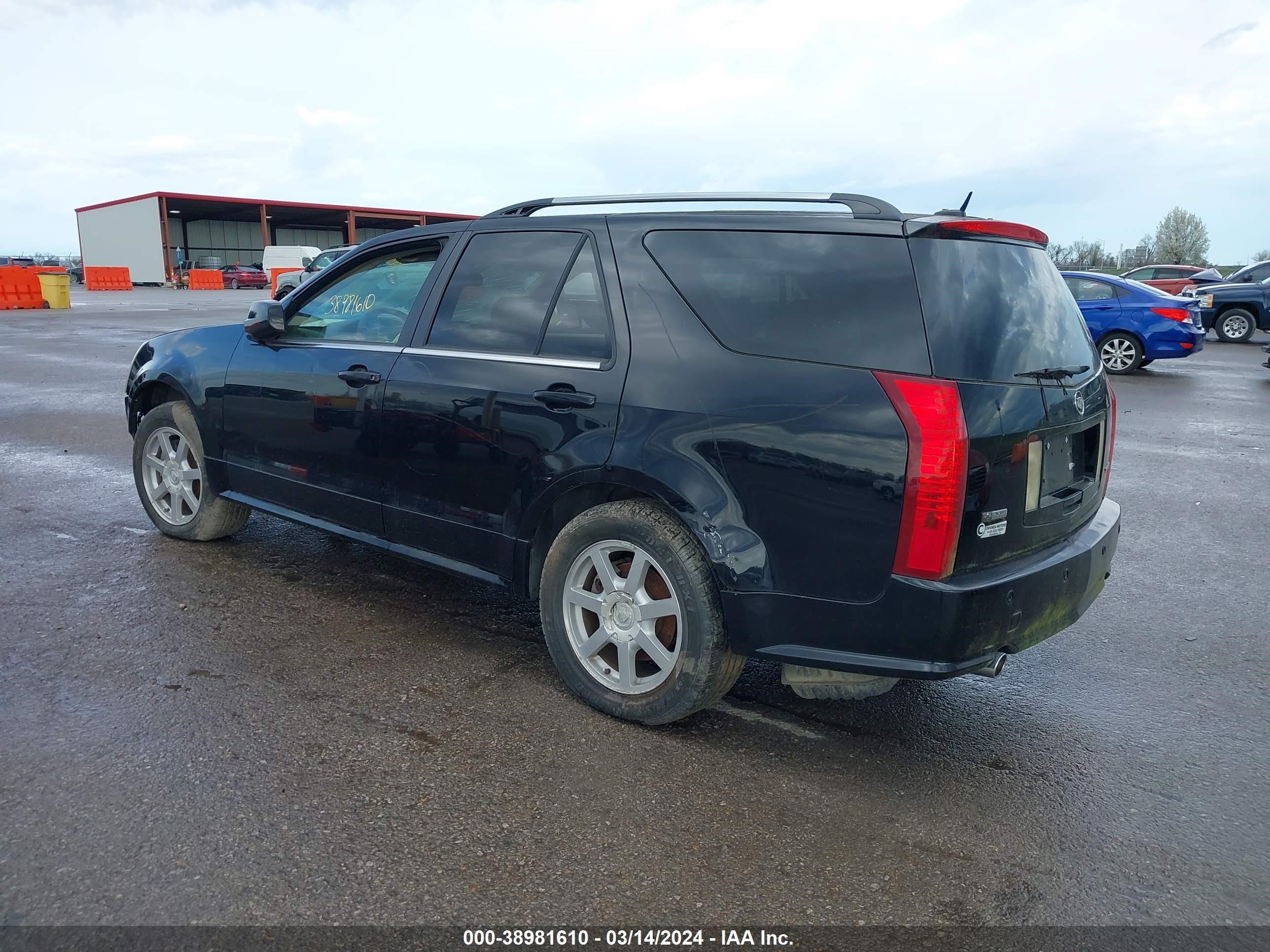 Photo 2 VIN: 1GYEE63A550138083 - CADILLAC SRX 