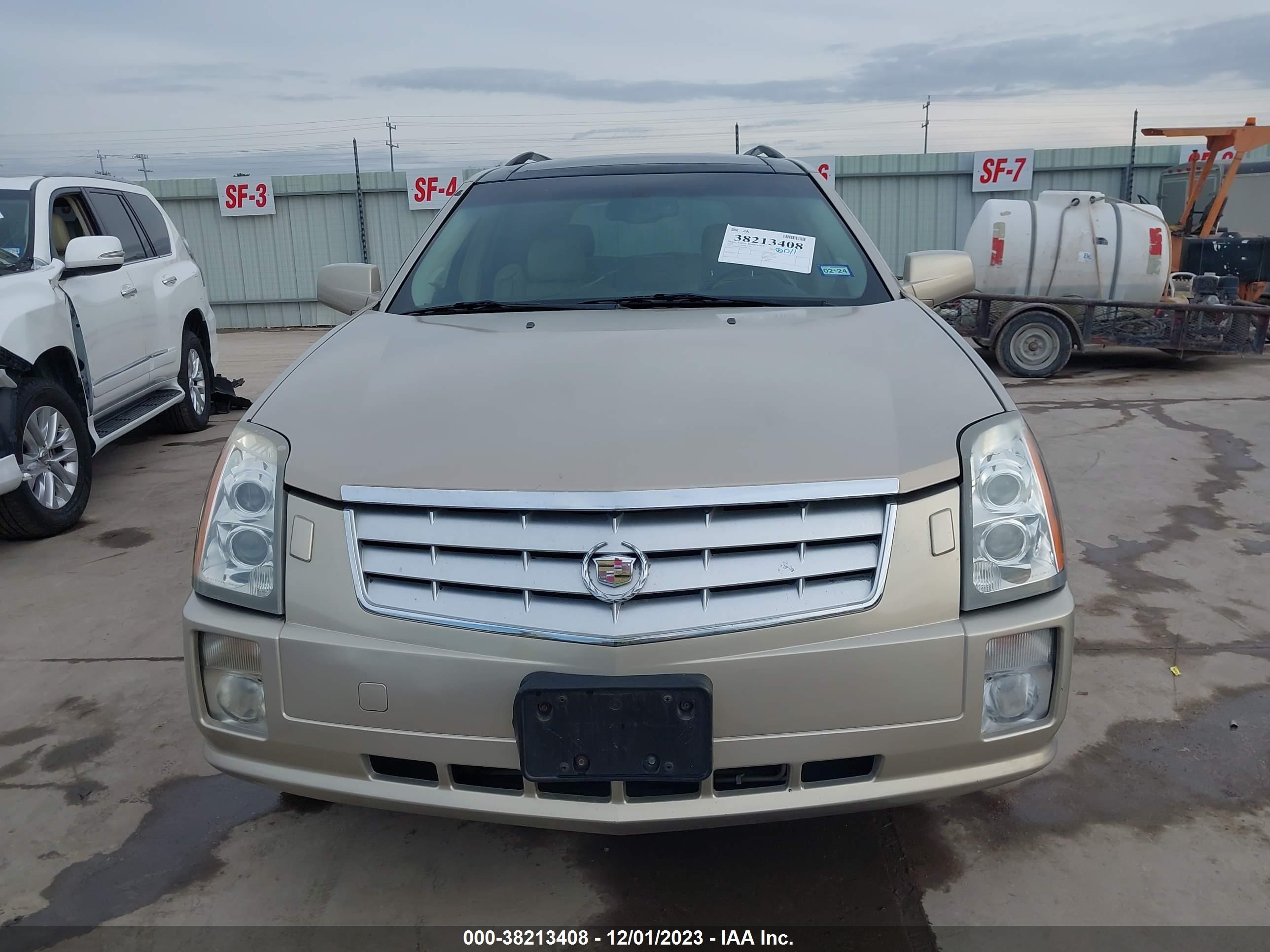 Photo 11 VIN: 1GYEE63A570182992 - CADILLAC SRX 