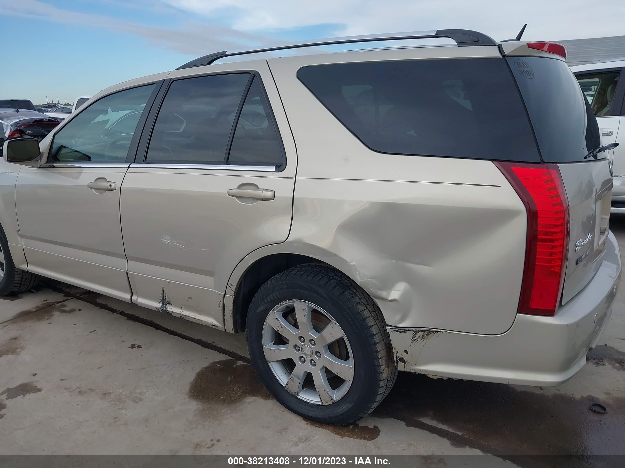 Photo 5 VIN: 1GYEE63A570182992 - CADILLAC SRX 