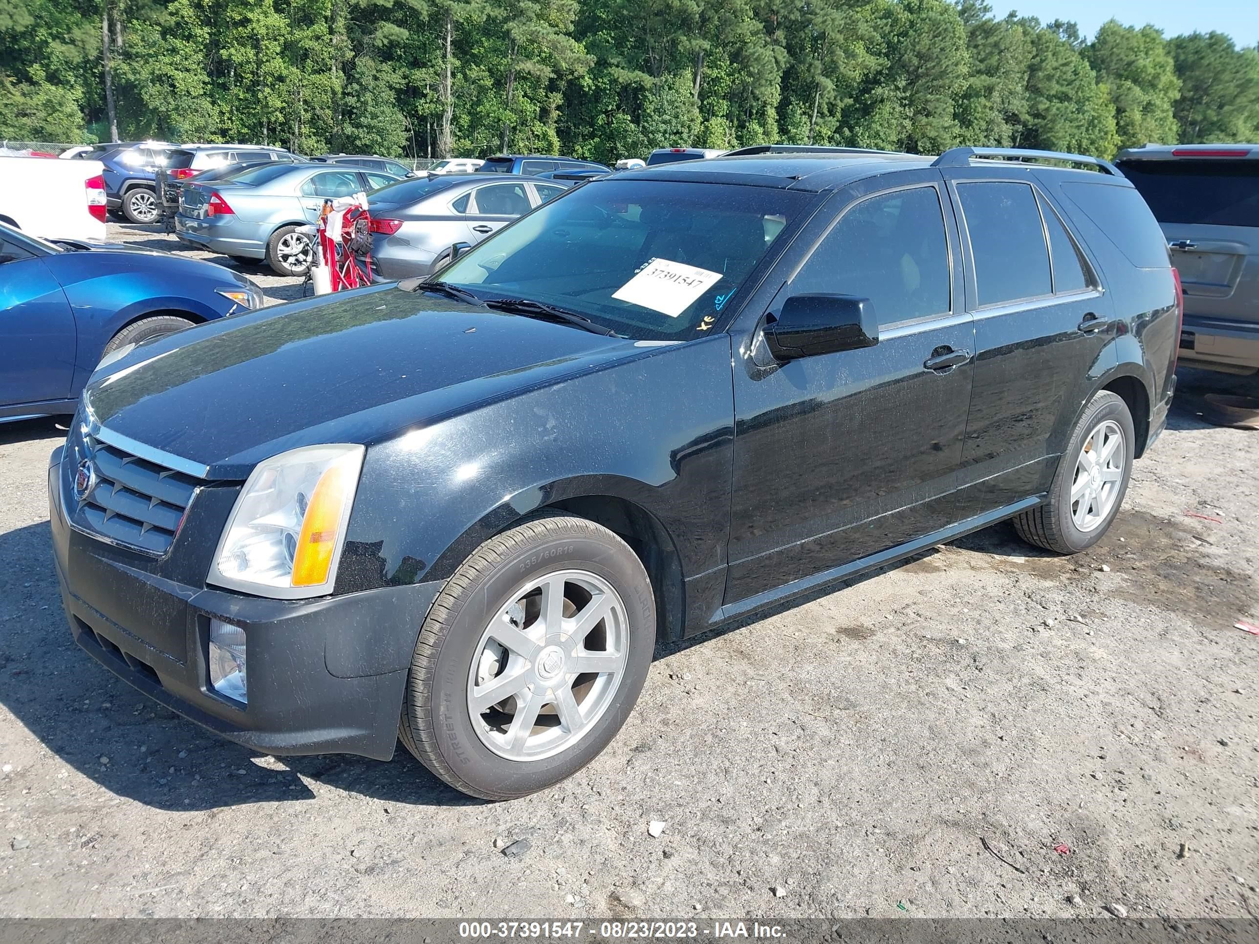 Photo 1 VIN: 1GYEE63AX50153680 - CADILLAC SRX 