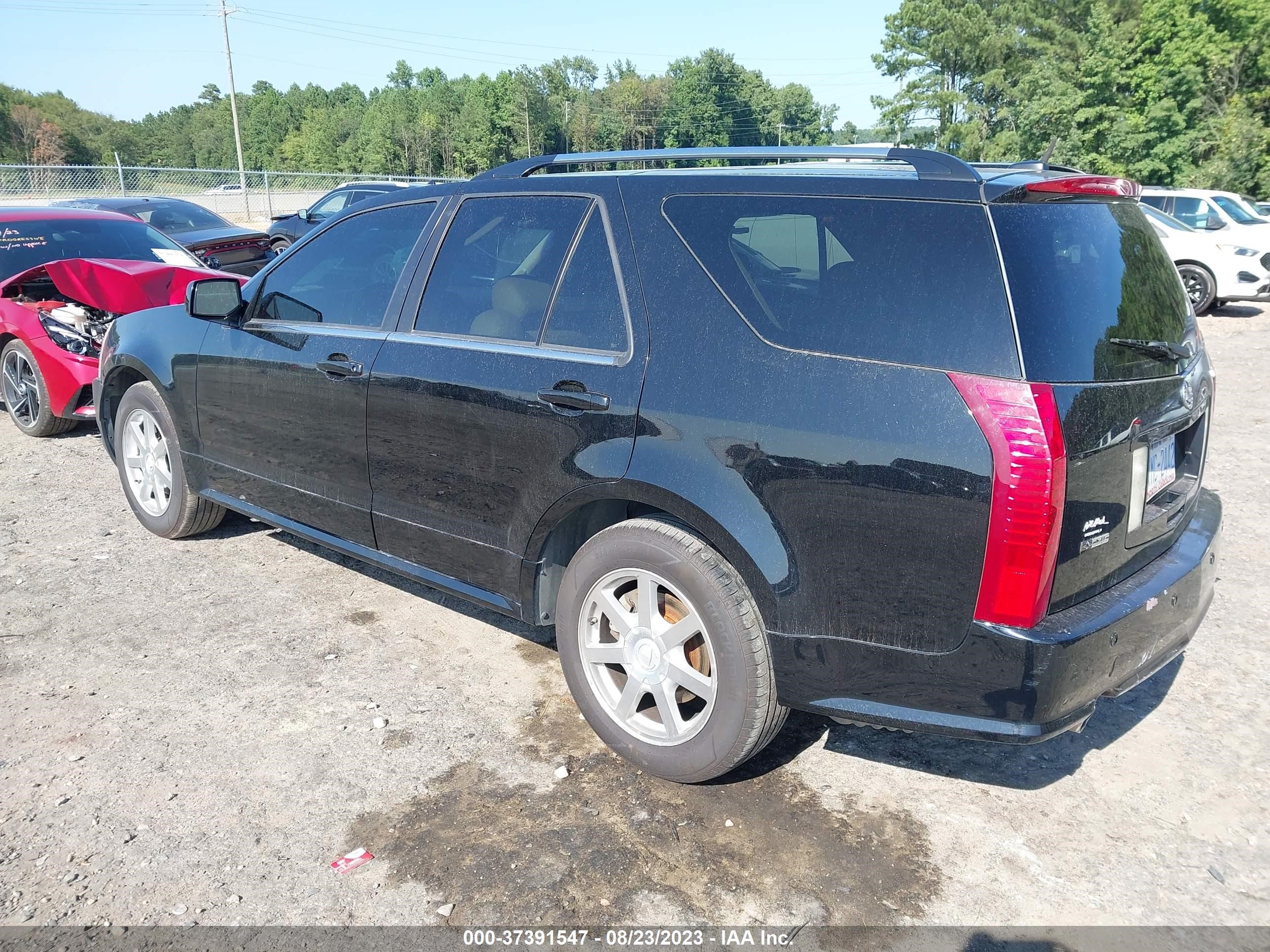 Photo 2 VIN: 1GYEE63AX50153680 - CADILLAC SRX 