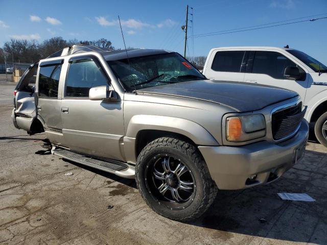 Photo 3 VIN: 1GYEK13R2XR409715 - CADILLAC ESCALADE 