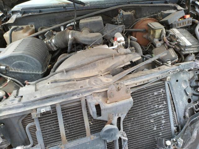 Photo 10 VIN: 1GYEK13R4XR404533 - CADILLAC ESCALADE 