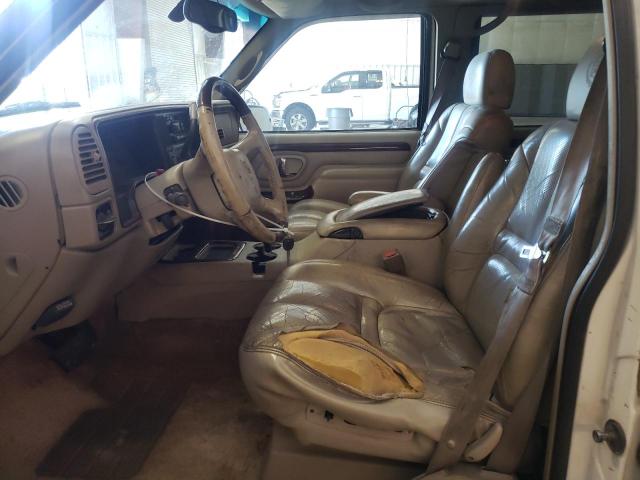 Photo 6 VIN: 1GYEK13R5YR118997 - CADILLAC ESCALADE 