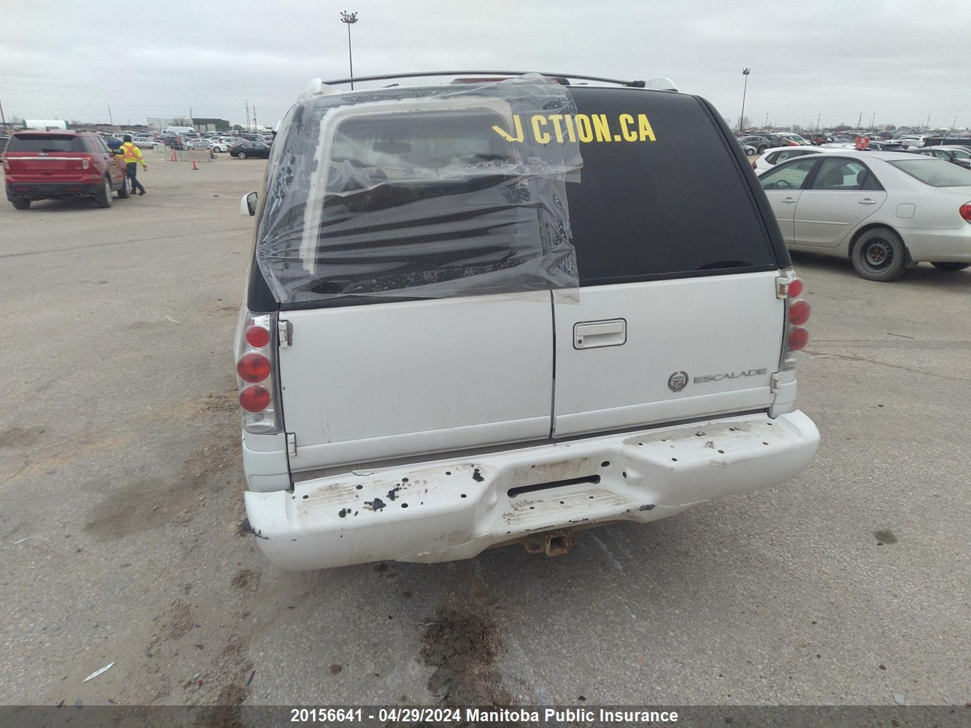 Photo 5 VIN: 1GYEK13R8YR165165 - CADILLAC ESCALADE 