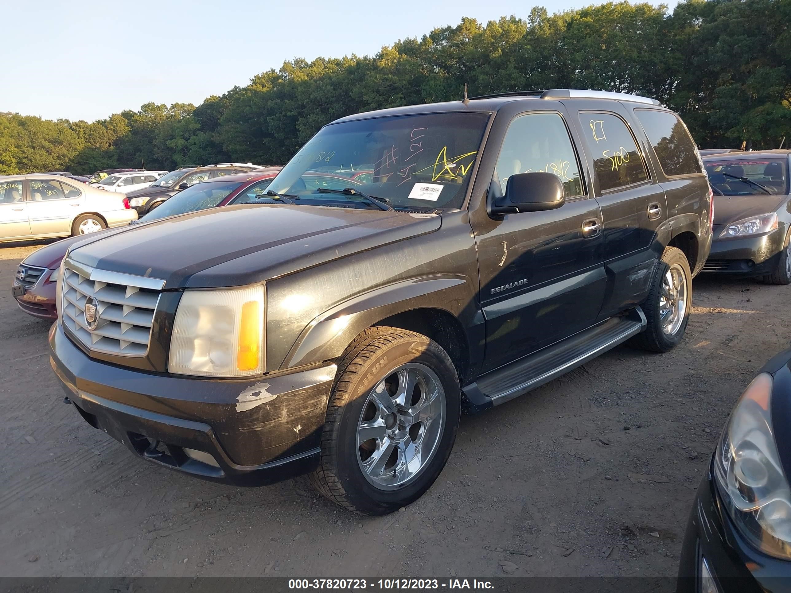 Photo 1 VIN: 1GYEK63N02R141217 - CADILLAC ESCALADE 