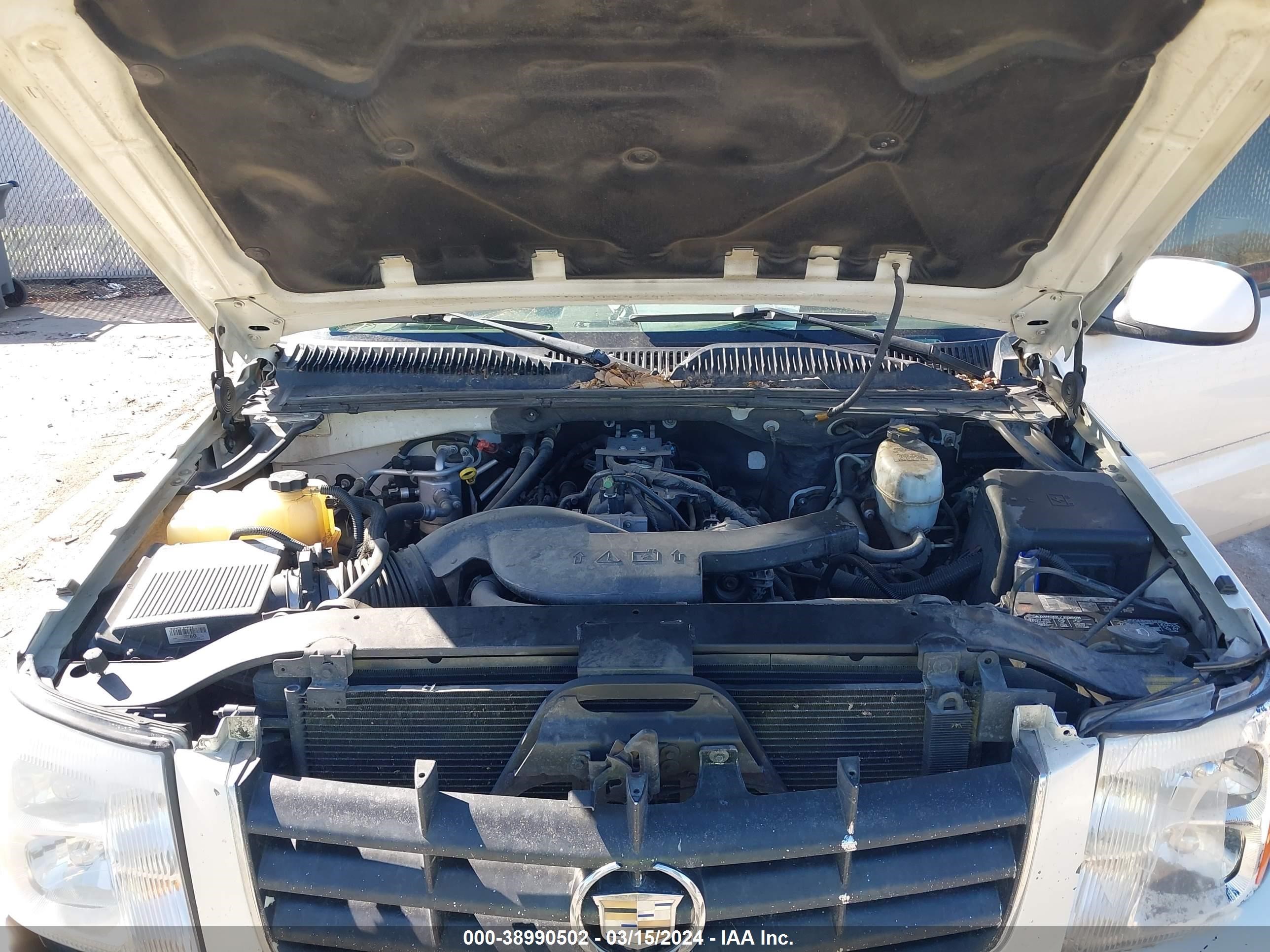 Photo 9 VIN: 1GYEK63N05R157888 - CADILLAC ESCALADE 