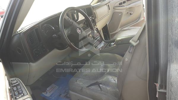 Photo 10 VIN: 1GYEK63N05R181236 - CADILLAC ESCALADE 