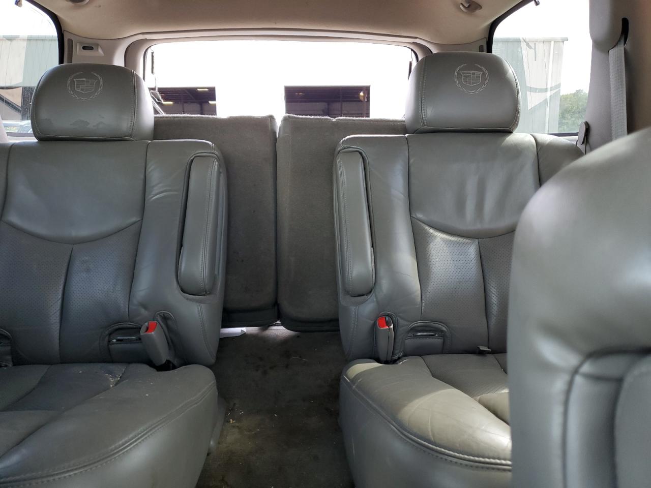 Photo 9 VIN: 1GYEK63N14R296006 - CADILLAC ESCALADE 