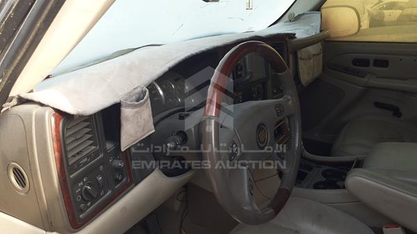 Photo 8 VIN: 1GYEK63N15R223882 - CADILLAC ESCALADE 