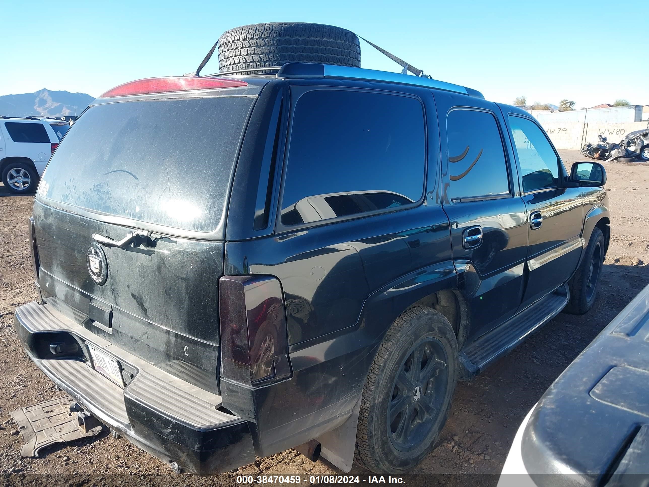 Photo 3 VIN: 1GYEK63N23R142709 - CADILLAC ESCALADE 