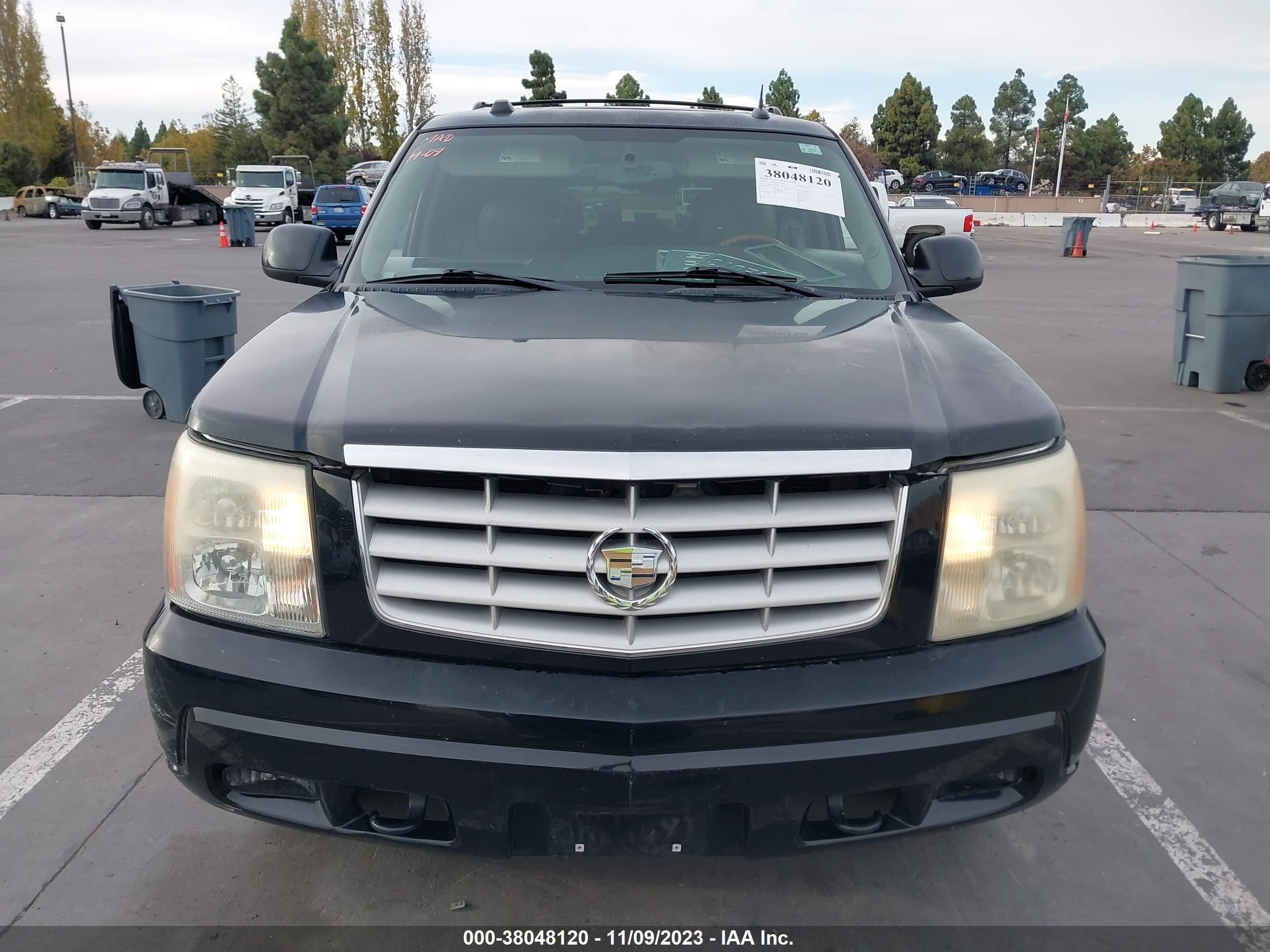 Photo 12 VIN: 1GYEK63N54R238691 - CADILLAC ESCALADE 