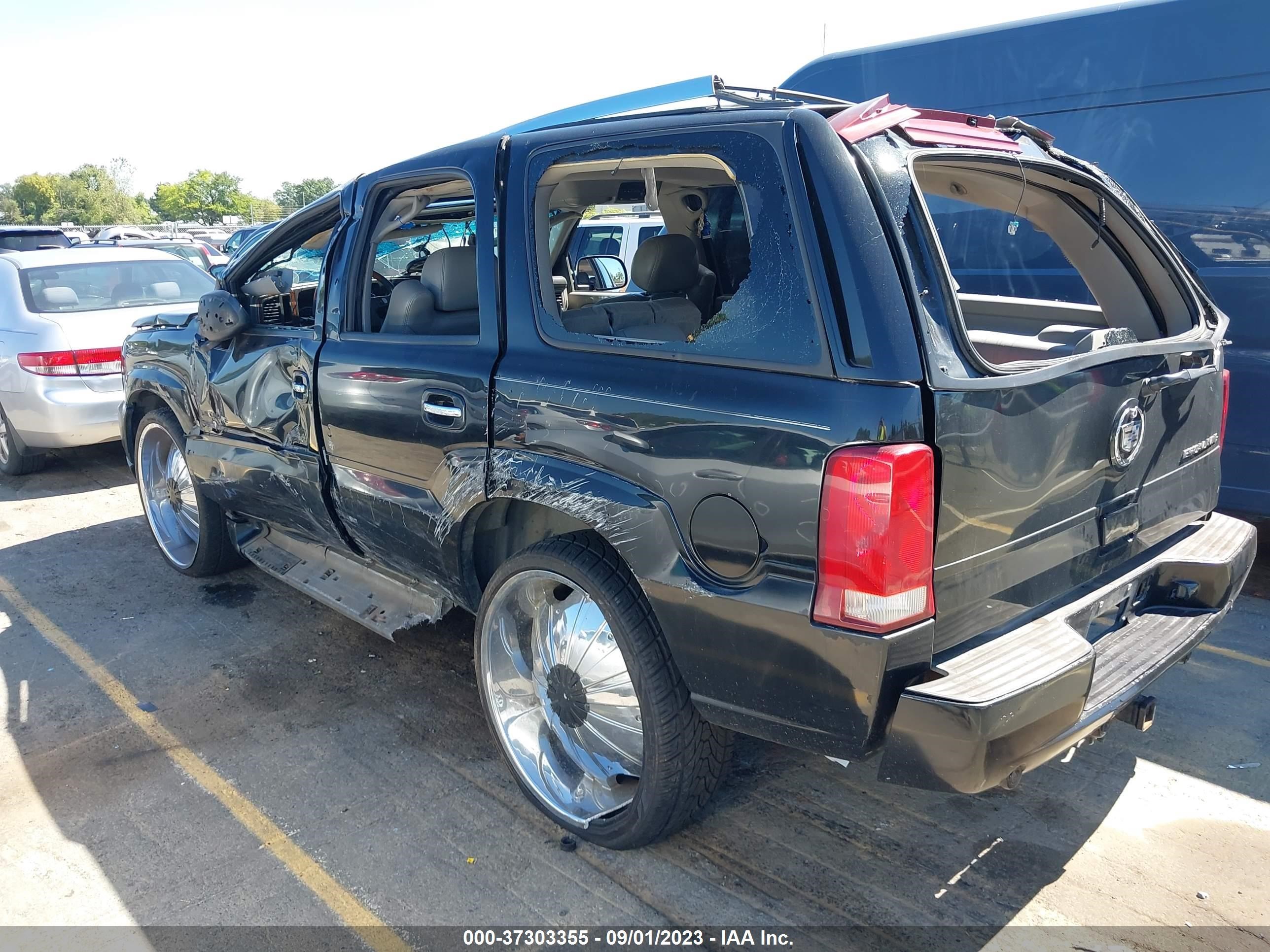 Photo 2 VIN: 1GYEK63N54R306522 - CADILLAC ESCALADE 