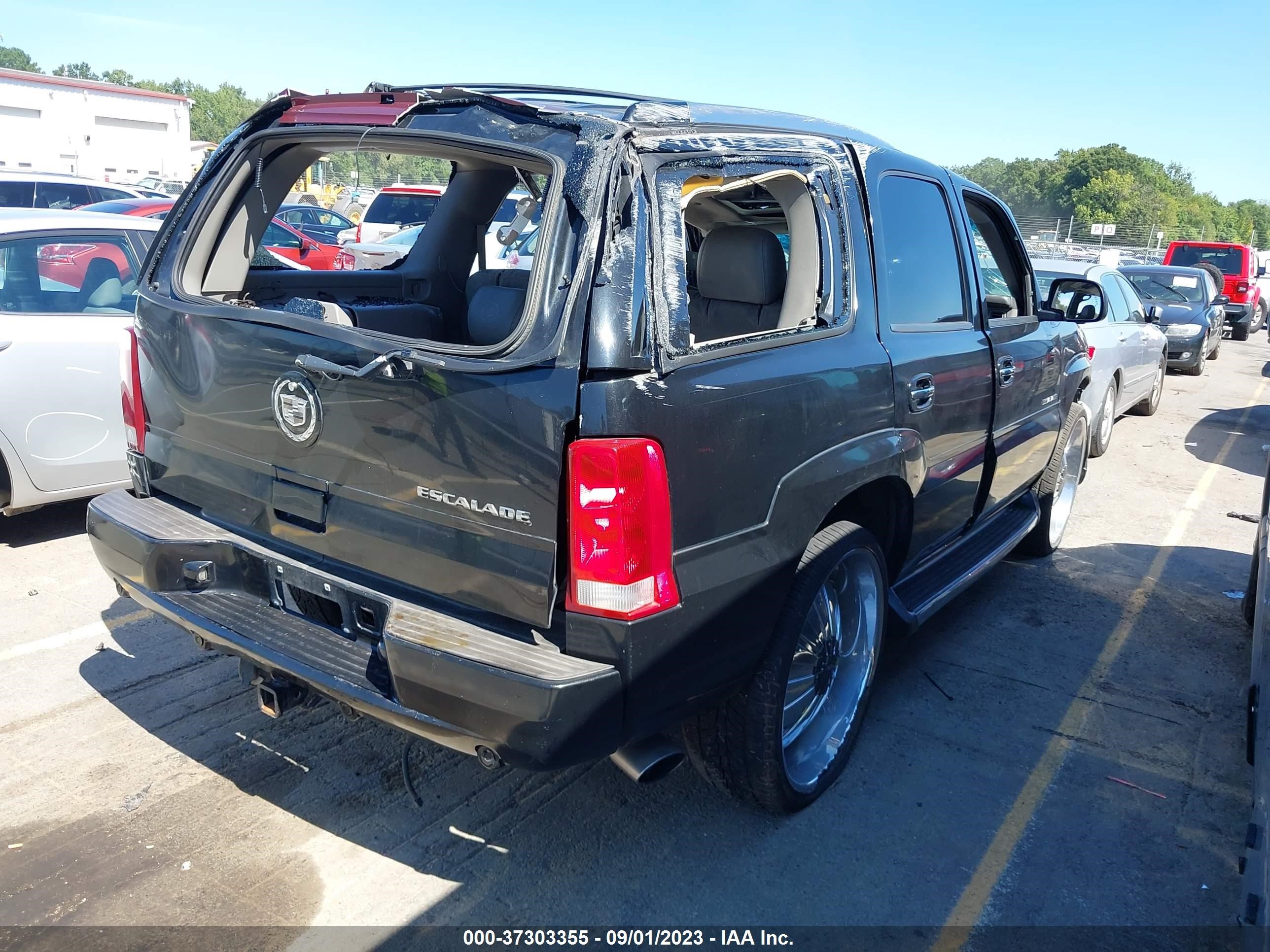 Photo 3 VIN: 1GYEK63N54R306522 - CADILLAC ESCALADE 