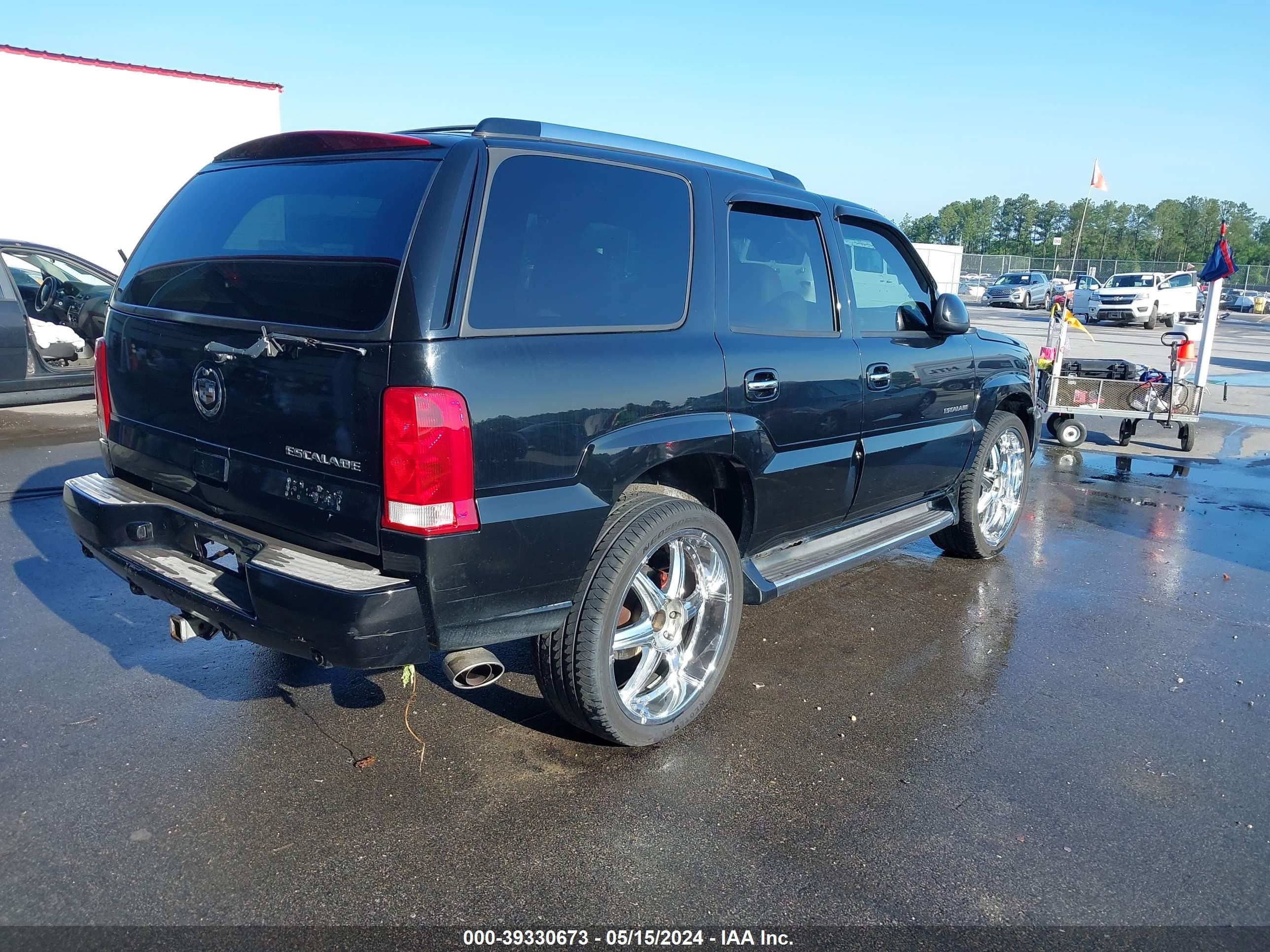 Photo 3 VIN: 1GYEK63N64R259923 - CADILLAC ESCALADE 