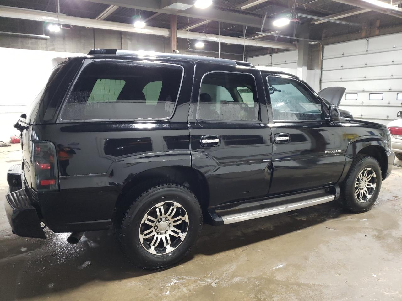 Photo 2 VIN: 1GYEK63N65R117668 - CADILLAC ESCALADE 