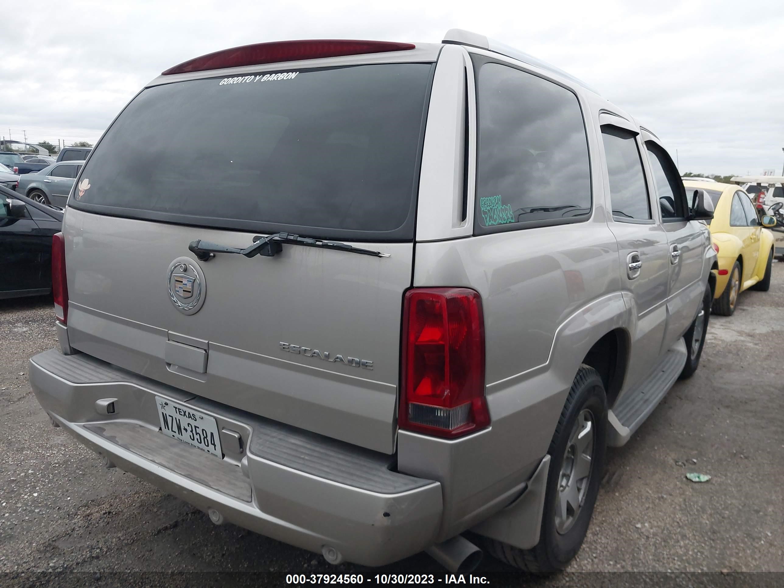 Photo 3 VIN: 1GYEK63N74R126992 - CADILLAC ESCALADE 