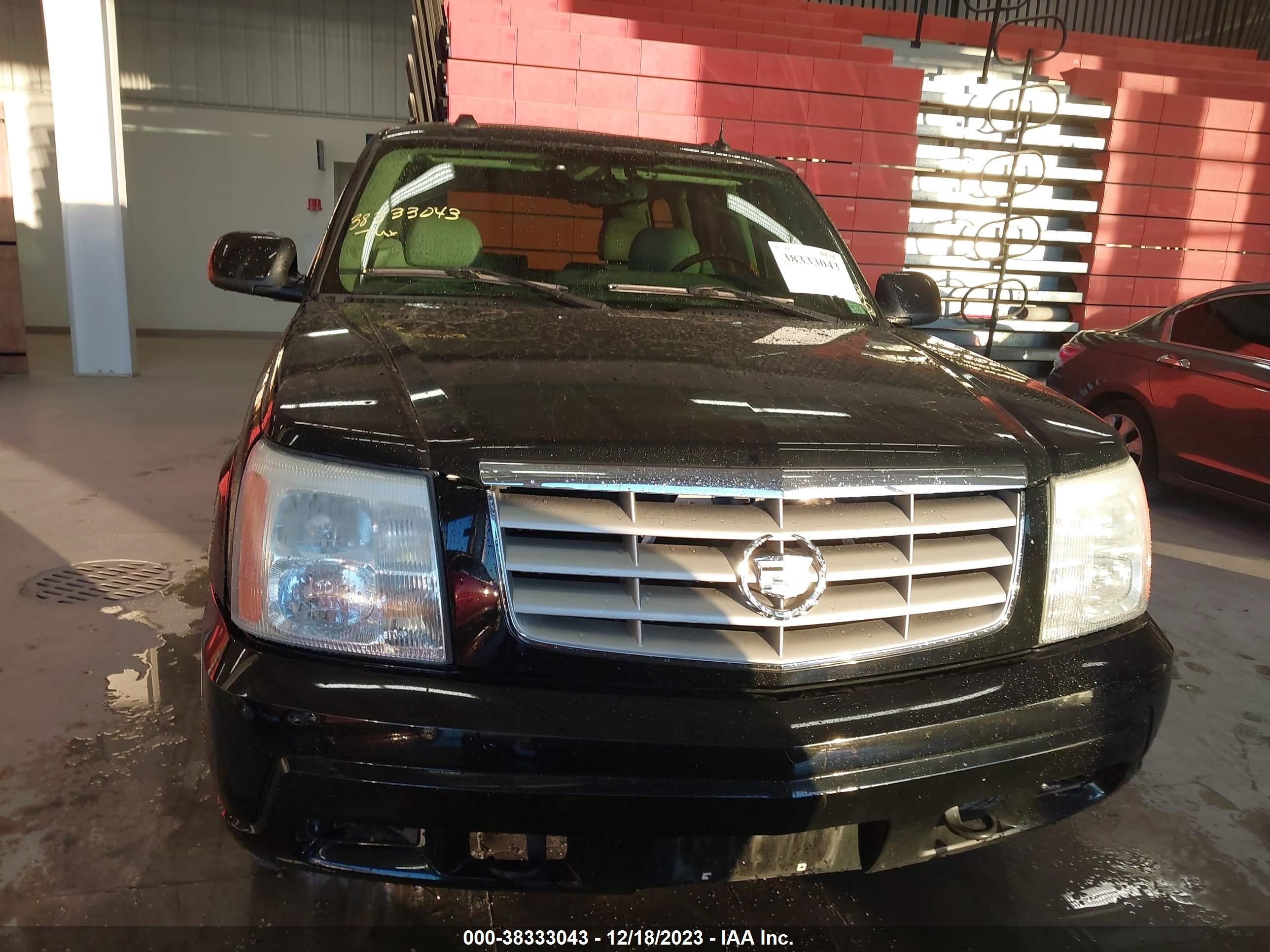 Photo 5 VIN: 1GYEK63N74R293059 - CADILLAC ESCALADE 