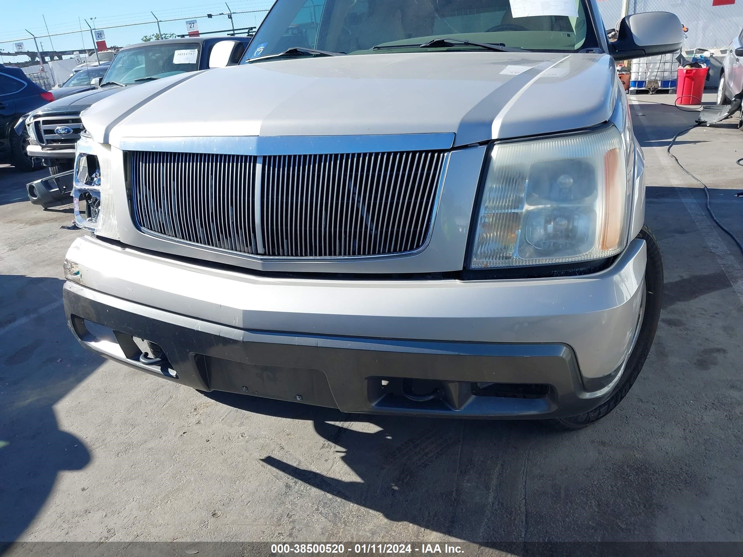 Photo 10 VIN: 1GYEK63N75R164885 - CADILLAC ESCALADE 