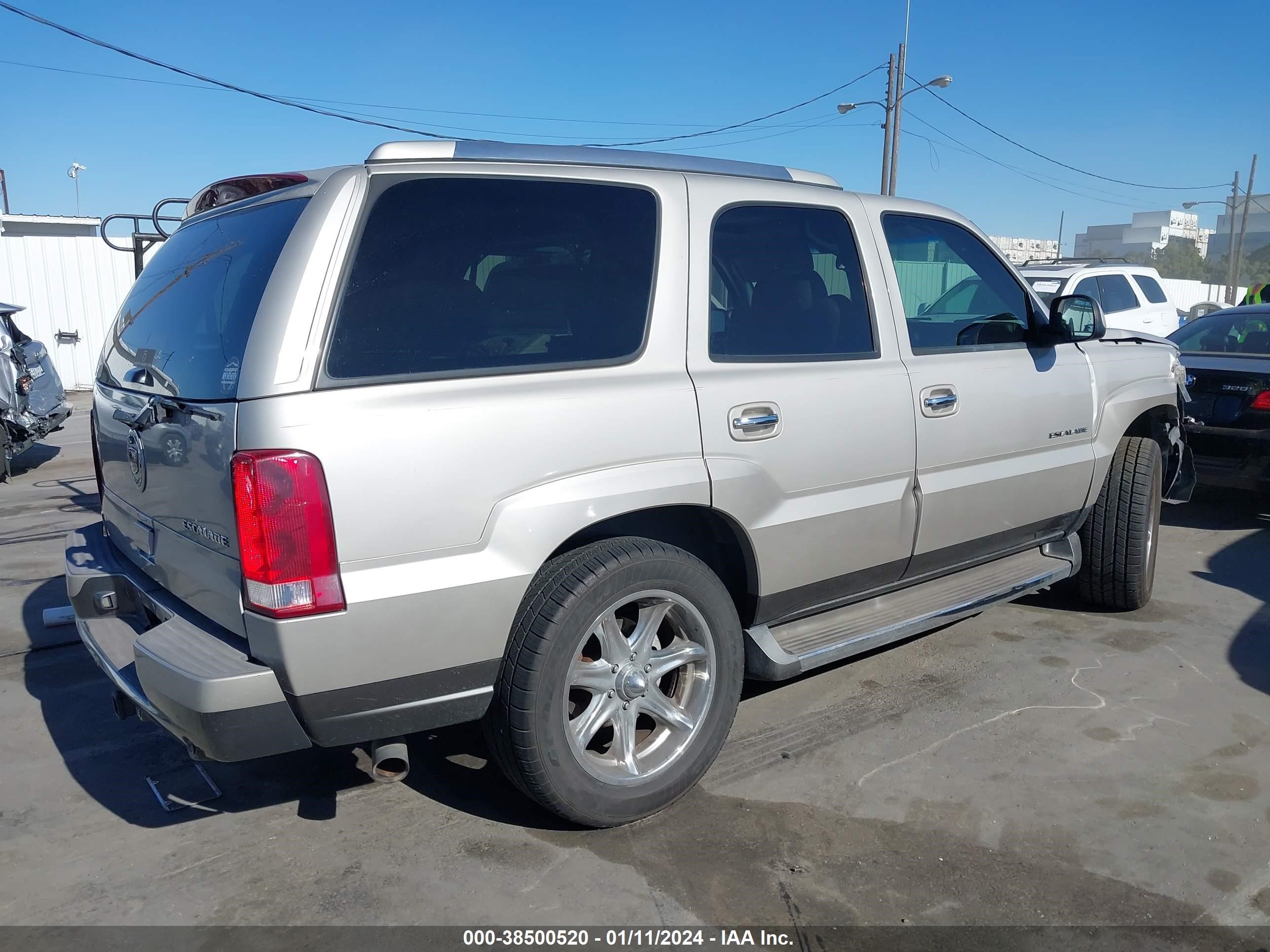 Photo 3 VIN: 1GYEK63N75R164885 - CADILLAC ESCALADE 