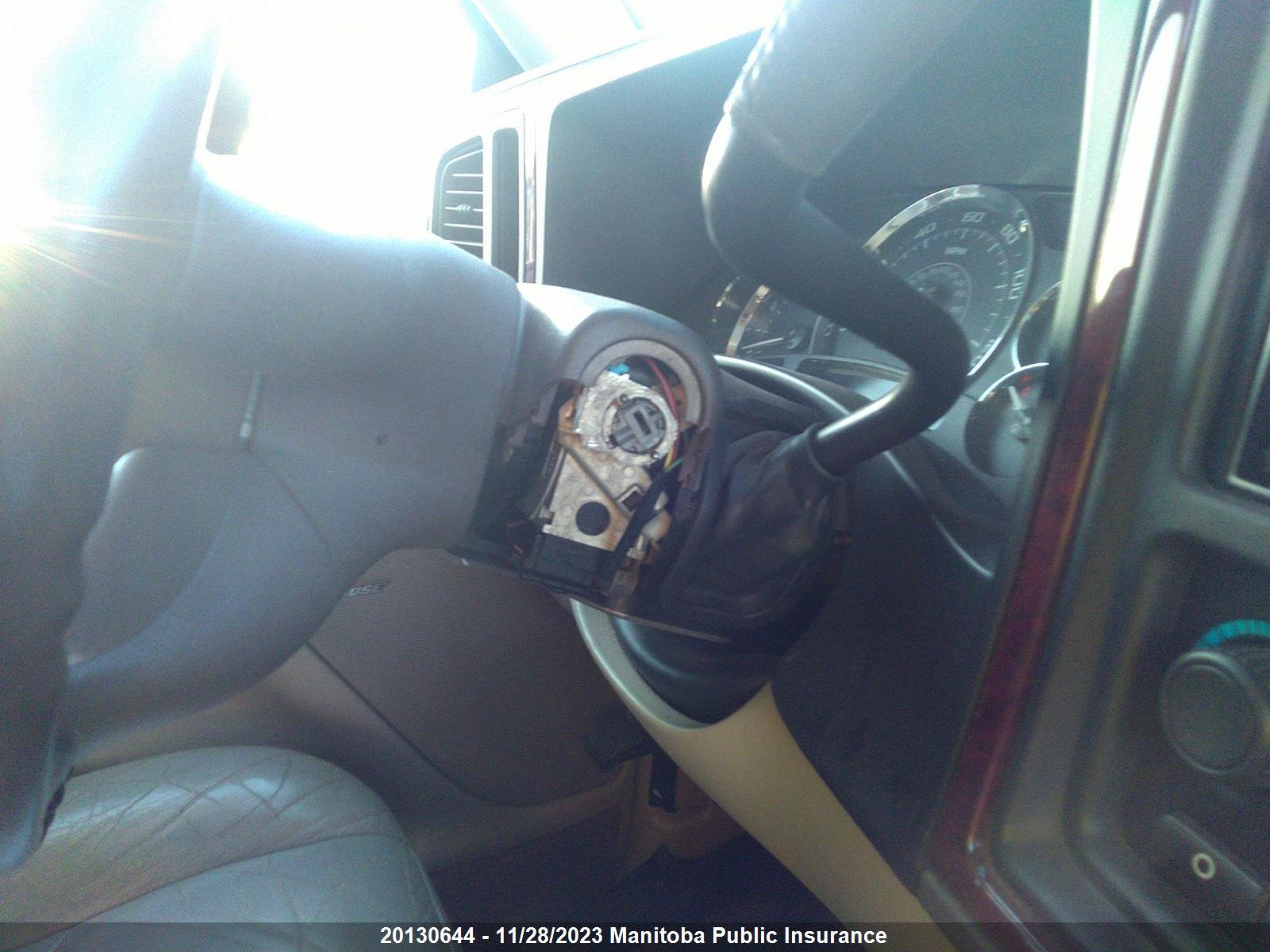 Photo 5 VIN: 1GYEK63N85R245989 - CADILLAC ESCALADE 