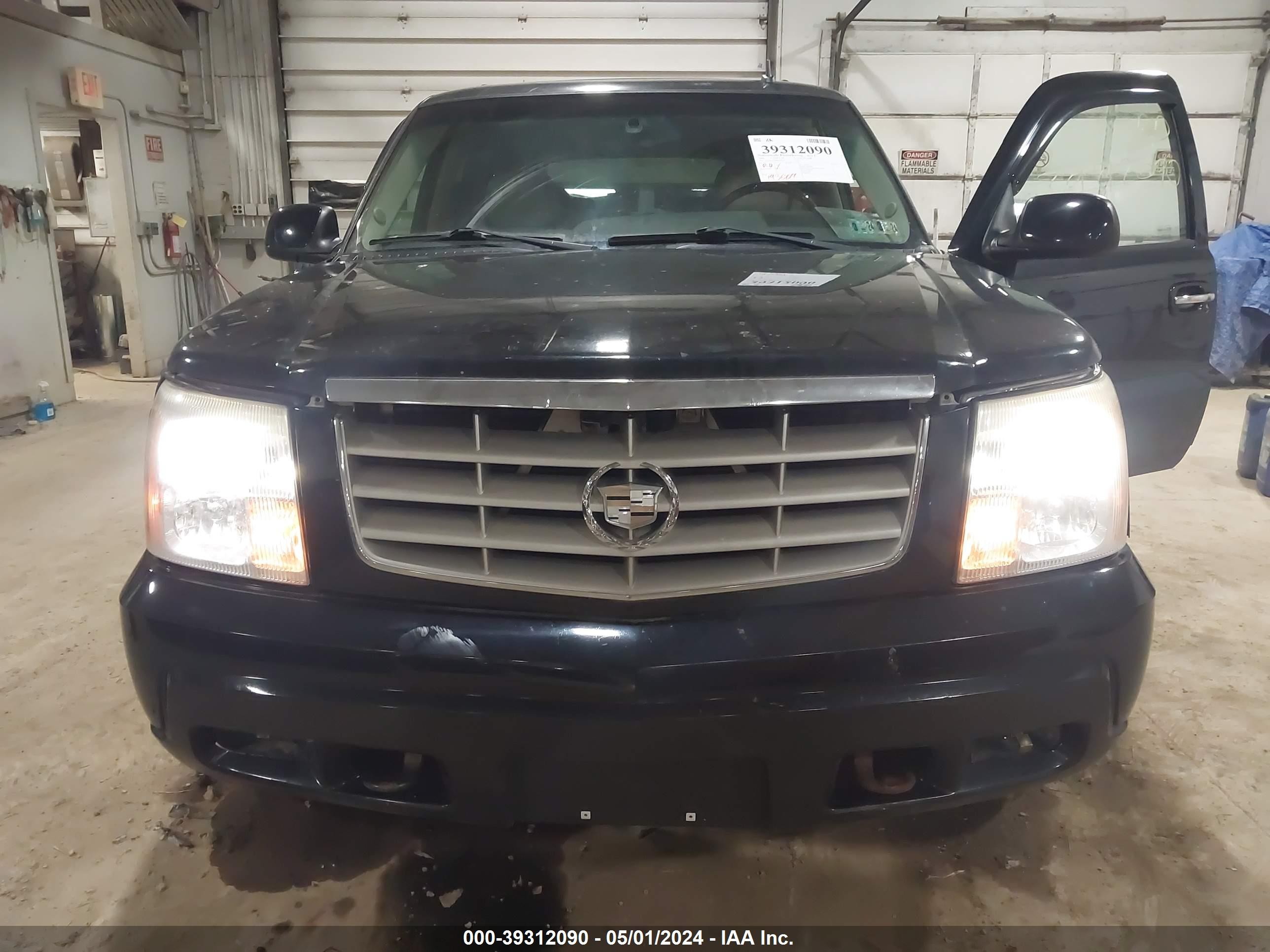 Photo 5 VIN: 1GYEK63N86R100422 - CADILLAC ESCALADE 