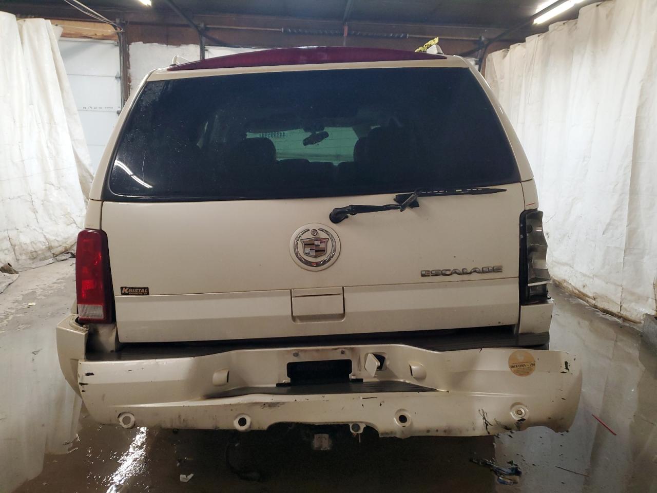 Photo 5 VIN: 1GYEK63NX4R286655 - CADILLAC ESCALADE 