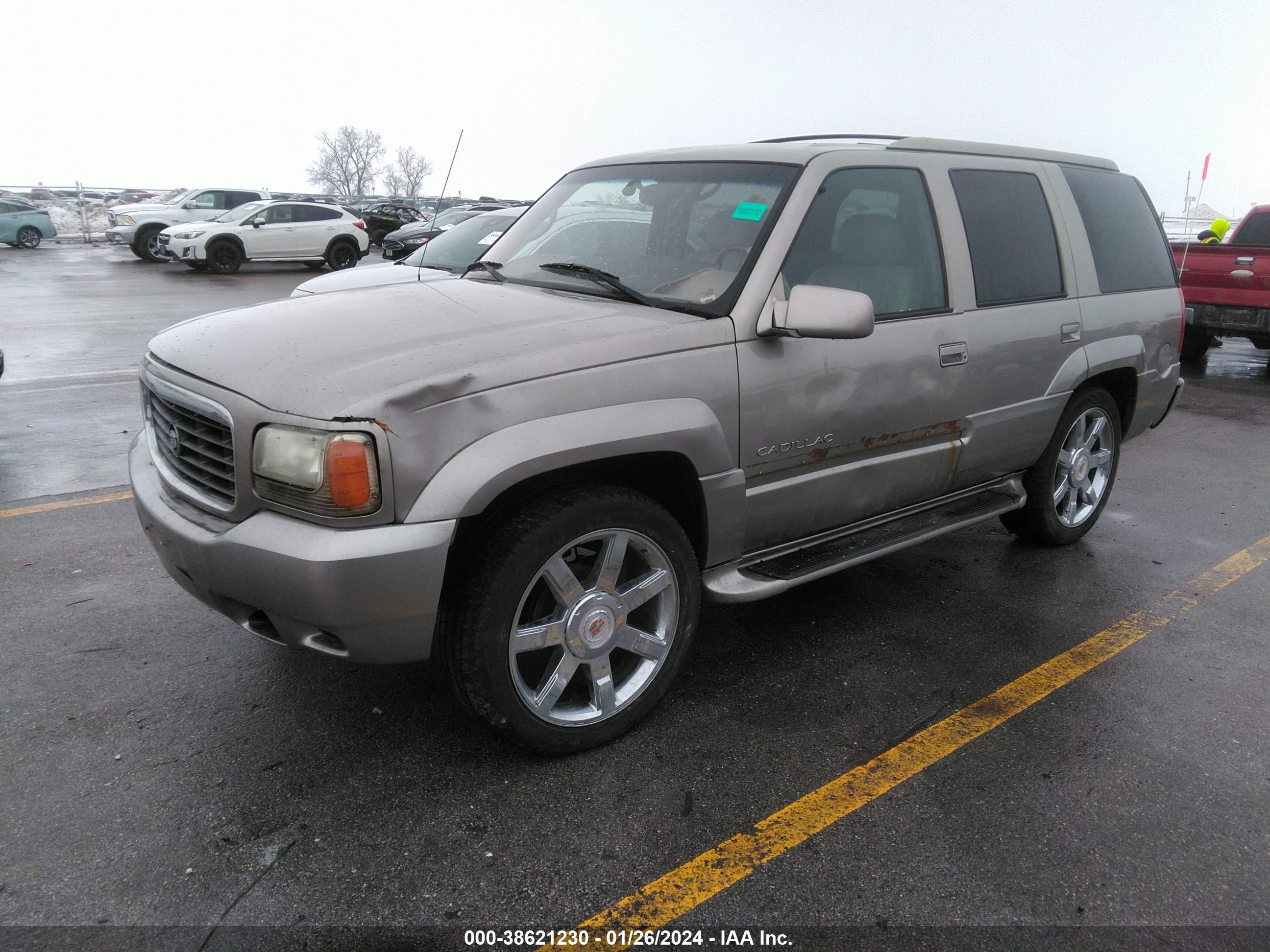 Photo 1 VIN: 1GYEK63R3YR175485 - CADILLAC ESCALADE 